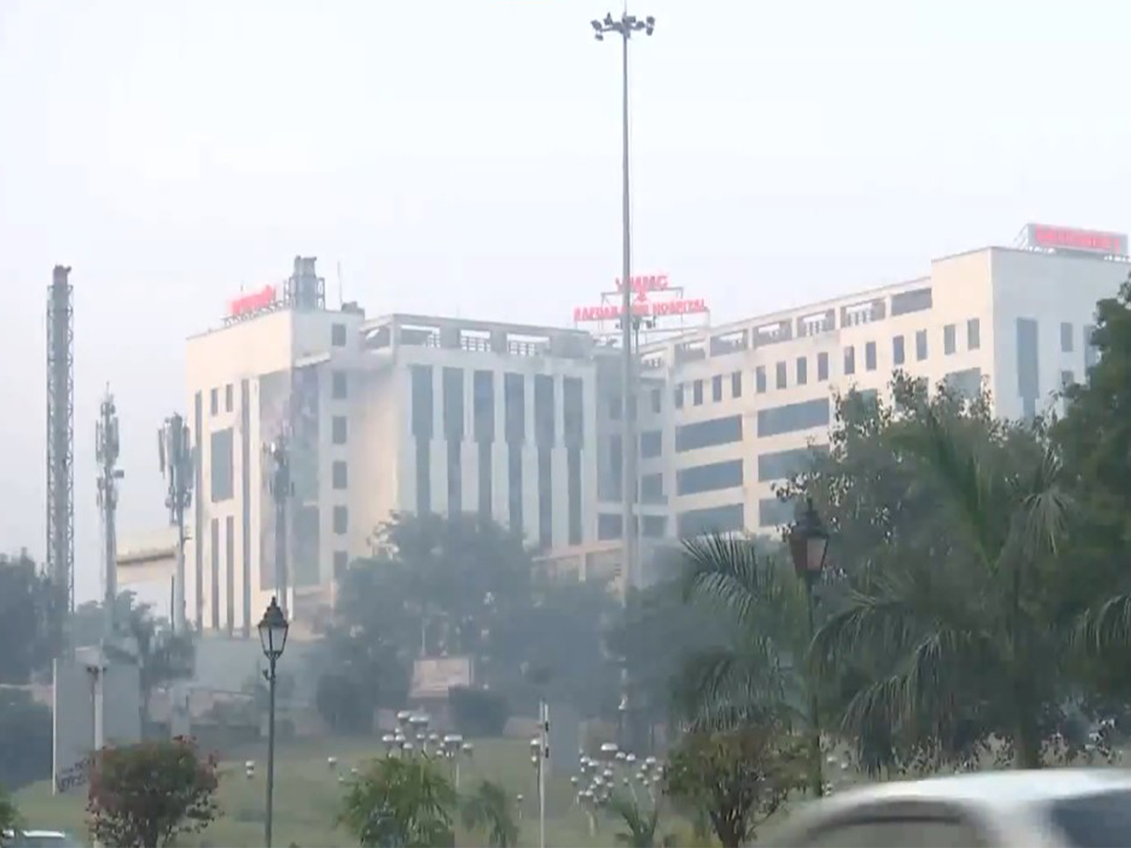 Visuals from the Safdarjung hospital (Photo: ANI) Visuals from the Safdarjung hospital (Photo: ANI)