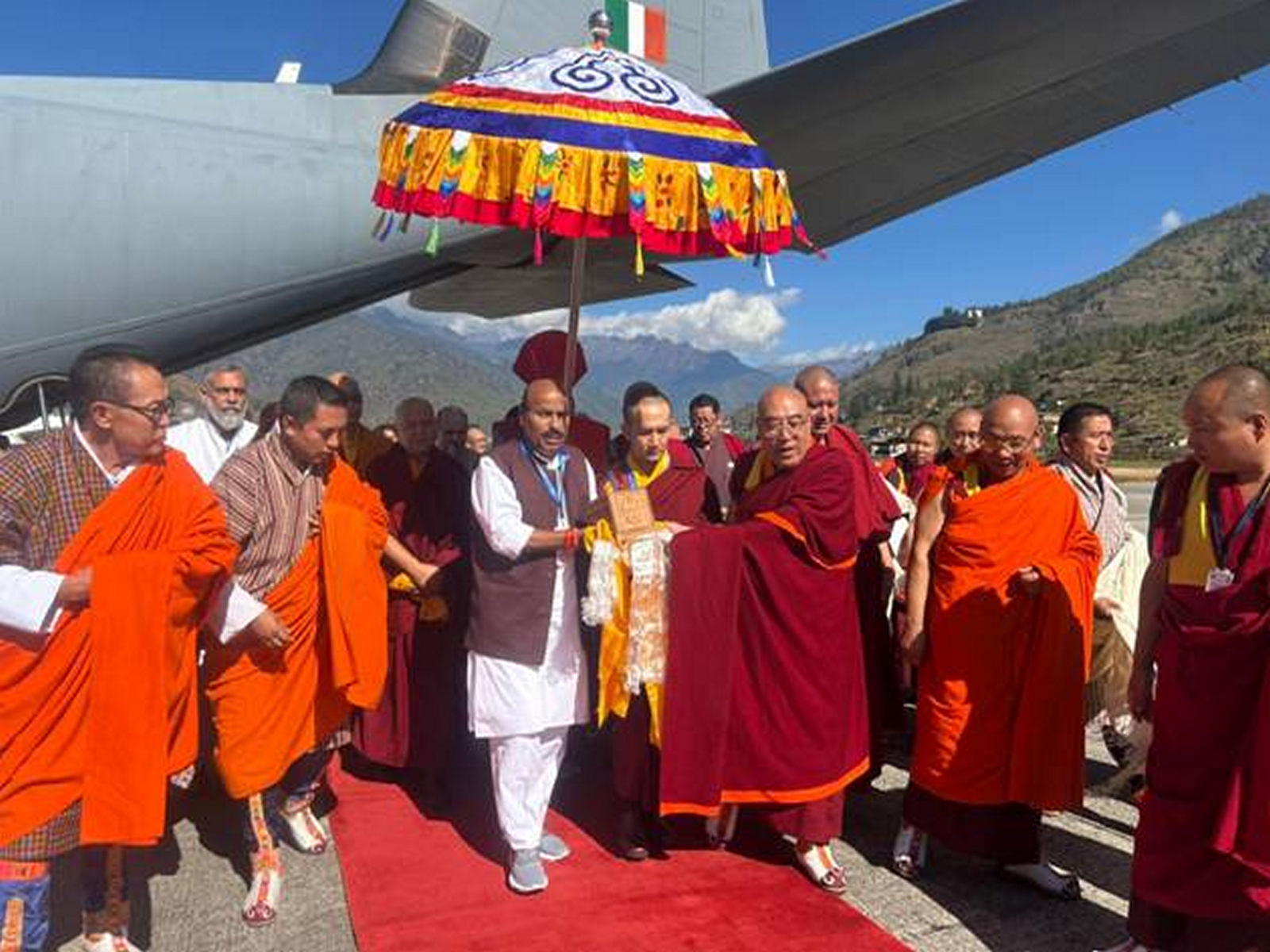 Union Minister Virendra Kumar leads the Indian delegation carrying the Sacred Relics of Lord Buddha upon arrival at Paro International Airport in Bhutan. (Image Source: PIB) Union Minister Virendra Kumar leads the Indian delegation carrying the Sacred Relics of Lord Buddha upon arrival at Paro International Airport in Bhutan. (Image Source: PIB)