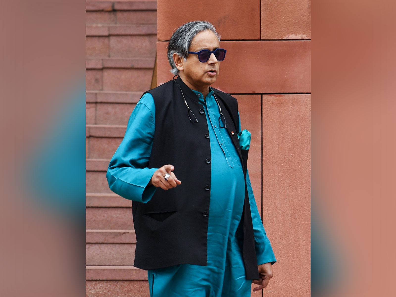 Congress leader Shashi Tharoor (File Photo/ANI) Congress leader Shashi Tharoor (File Photo/ANI)