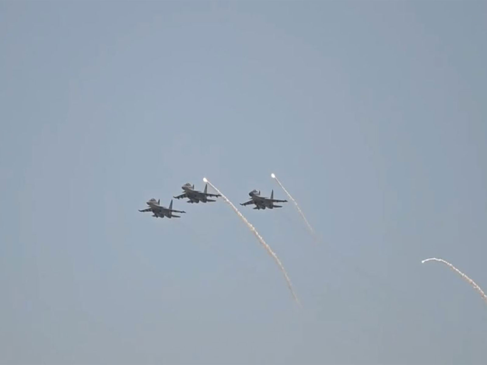 Indian Air Force (IAF) presented a spectacular flying display over the majestic Brahmaputra River in Guwahati. (Photo/IAF) Indian Air Force (IAF) presented a spectacular flying display over the majestic Brahmaputra River in Guwahati. (Photo/IAF)