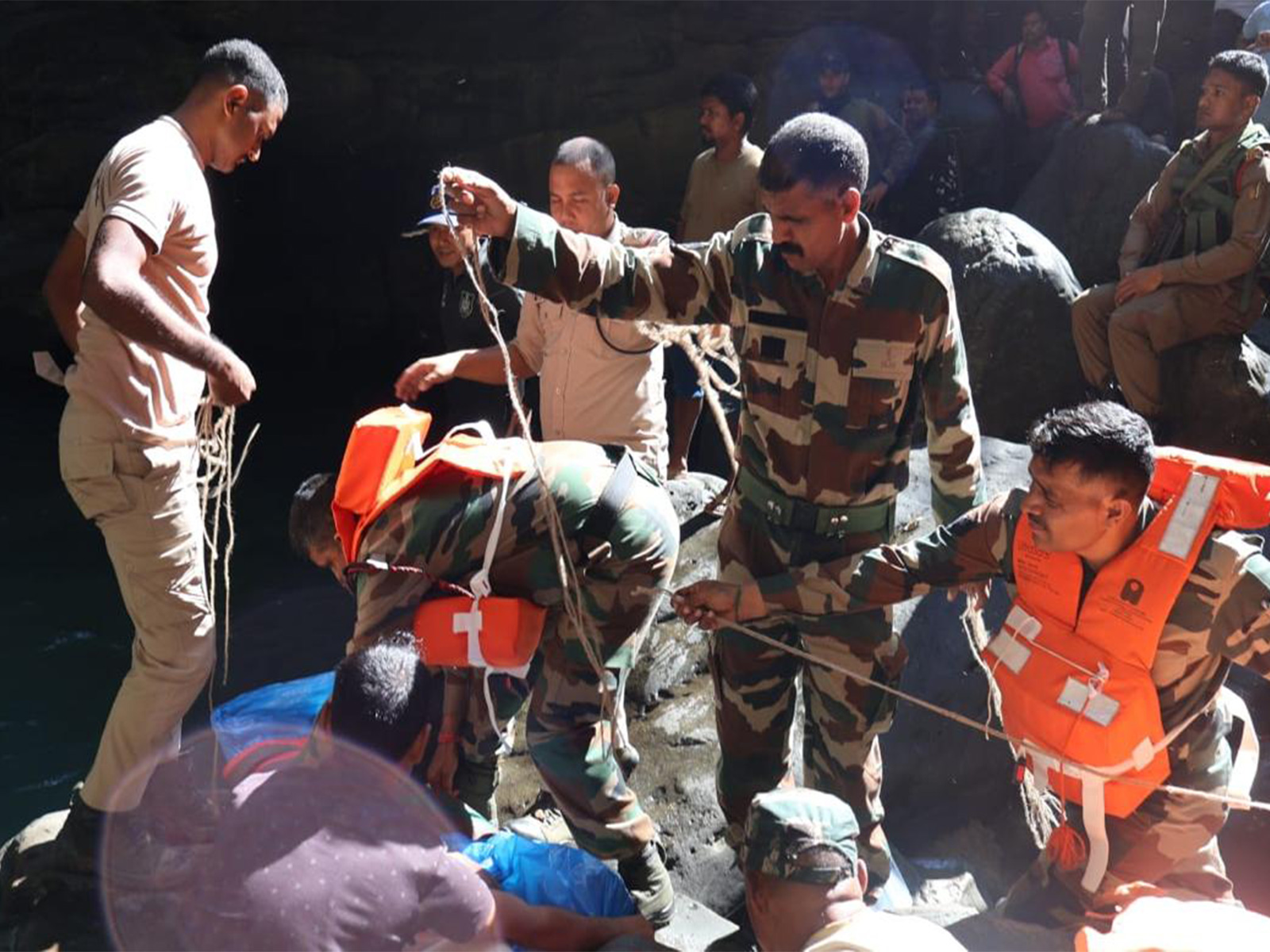 Assam Rifles assist in search of missing students at Harangajao Dima Hasao (Photo/Assam Rifles) 