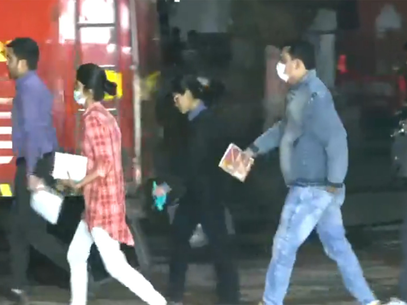 Forensic team arrives at the spot after the blast near Gate no 1 of the Red Fort Metro station in Delhi 1 (Photo/ANI) Forensic team arrives at the spot after the blast near Gate no 1 of the Red Fort Metro station in Delhi 1 (Photo/ANI)