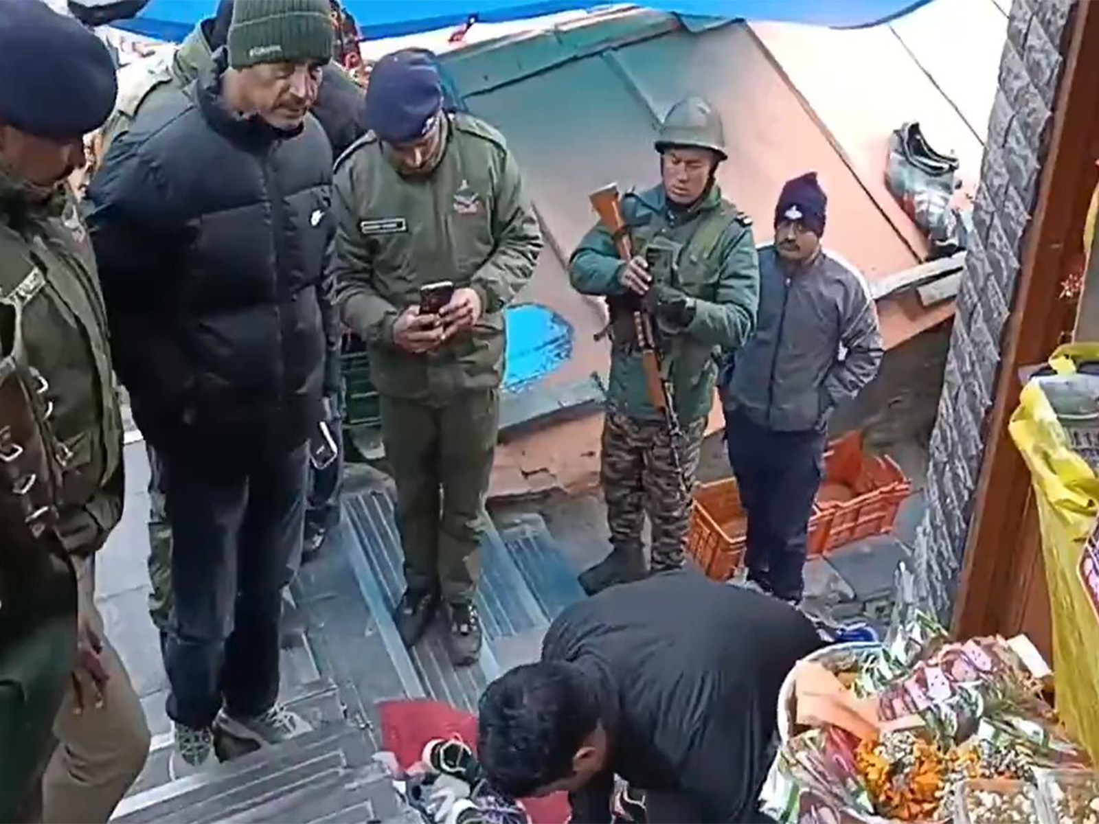 Security check up being done at Badrinath Dhami (Photo/BKTC) Security check up being done at Badrinath Dhami (Photo/BKTC)