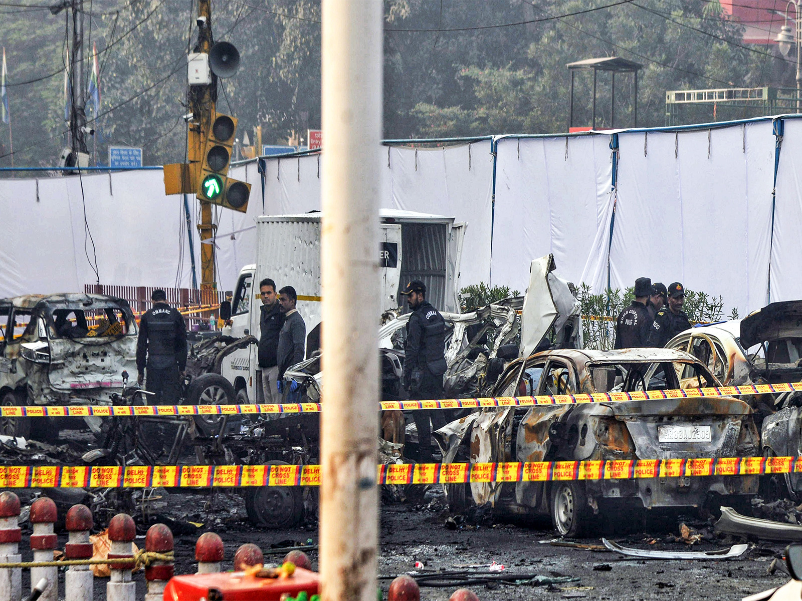Visual from the spot of the blast in Delhi (Photo/ANI) Visual from the spot of the blast in Delhi (Photo/ANI)