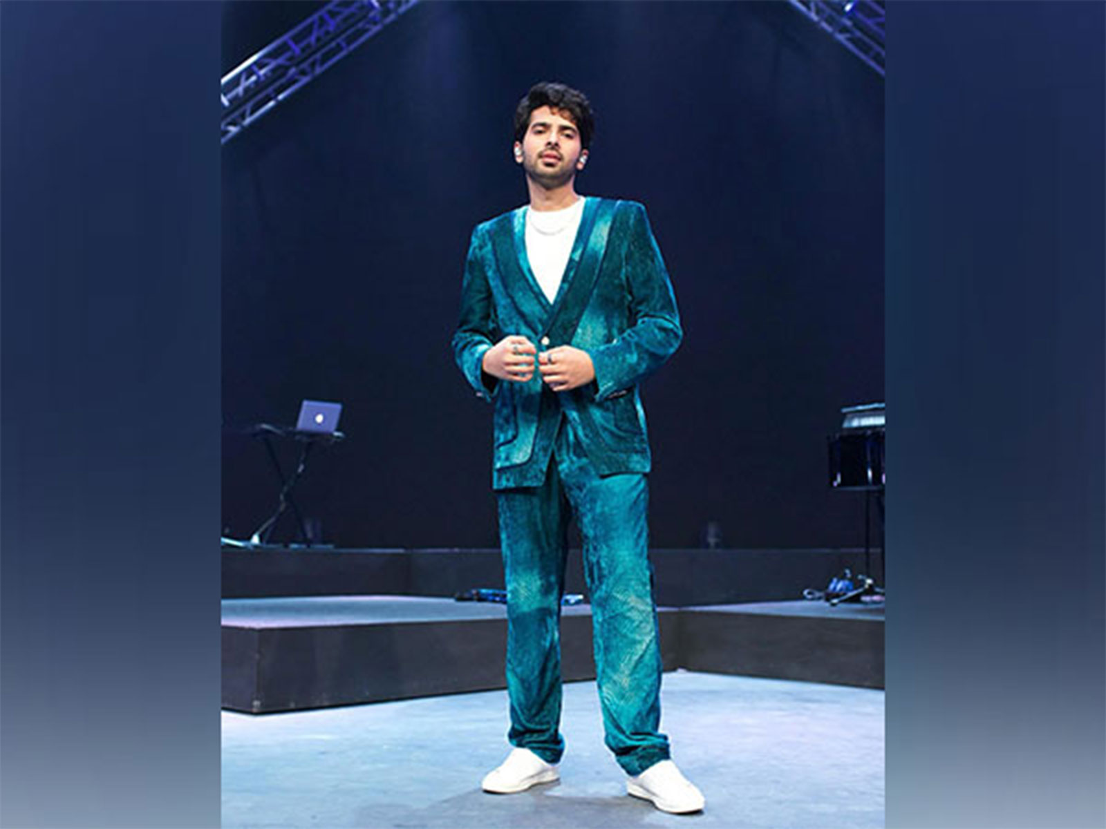 Singer Armaan Malik (Image source: Armaan's Instagram) Singer Armaan Malik (Image source: Armaan's Instagram)