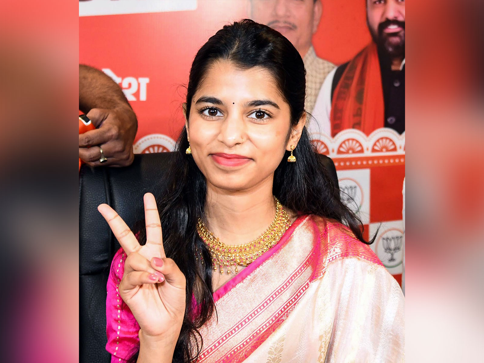 Singer and Bharatiya Janata Party candidate Maithili Thakur (Photo/ANI) Singer and Bharatiya Janata Party candidate Maithili Thakur (Photo/ANI)