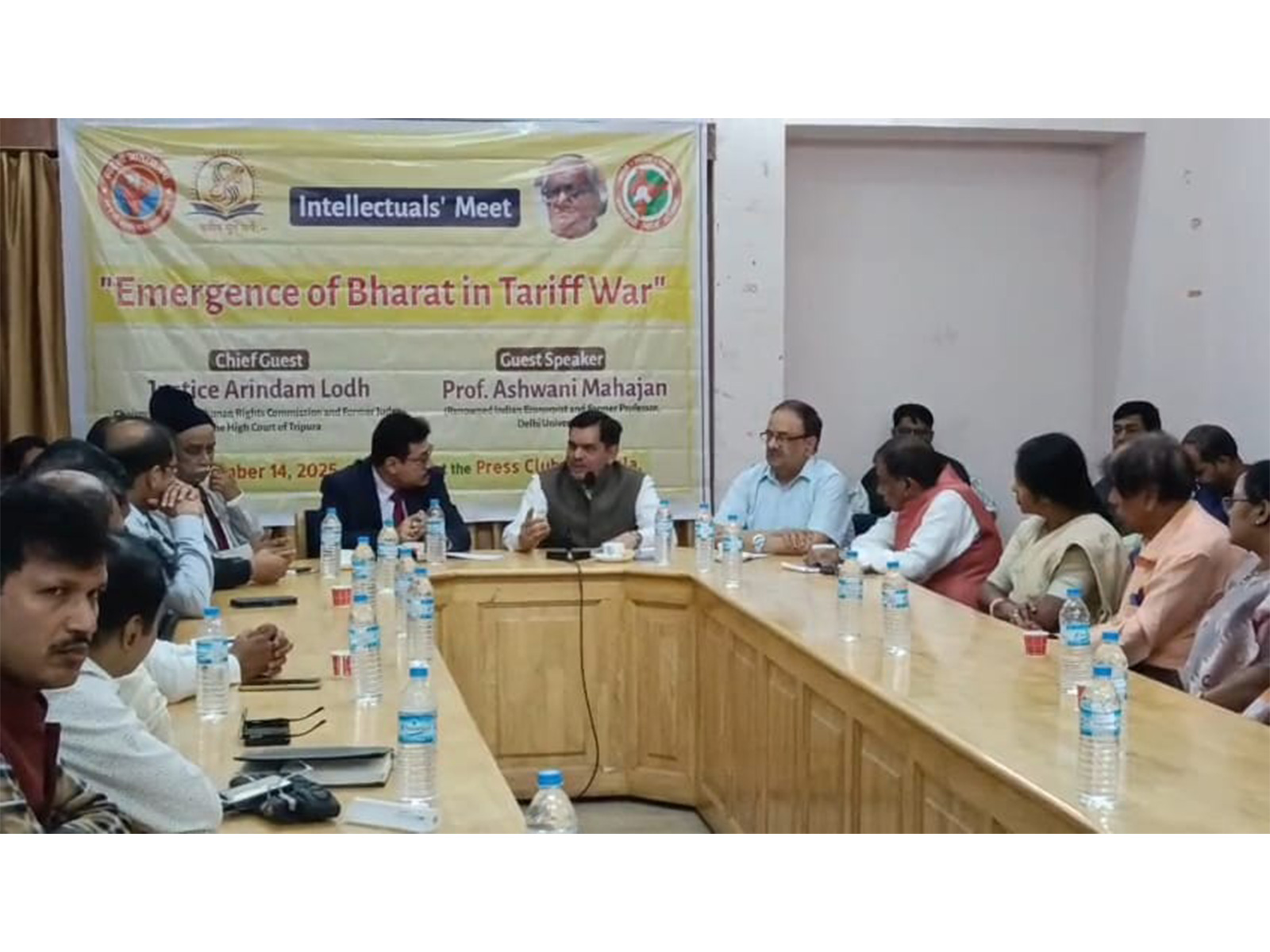 Intellectuals meet on “Emergence of Bharat in Tariff War” held at Agartala (Photo/ANI)