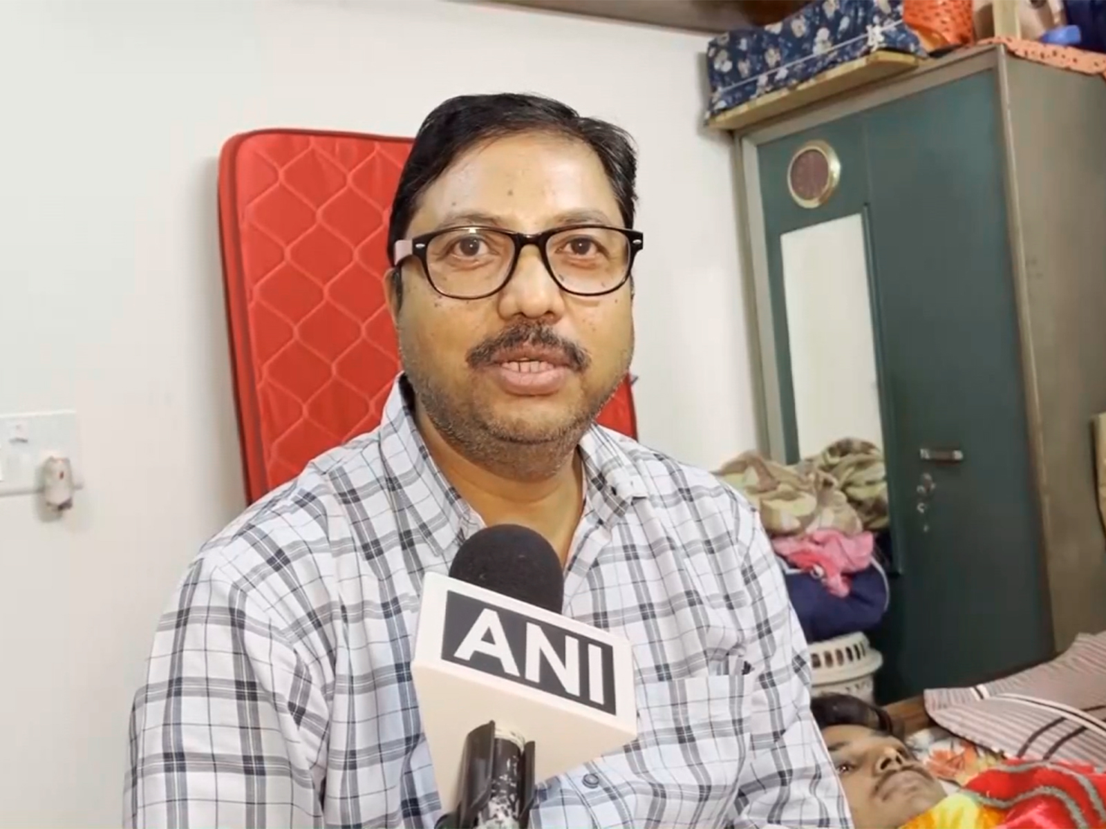 Manu Srivastava, father of Cancer patient Ansh Srivastava (Photo/ANI) Manu Srivastava, father of Cancer patient Ansh Srivastava (Photo/ANI)