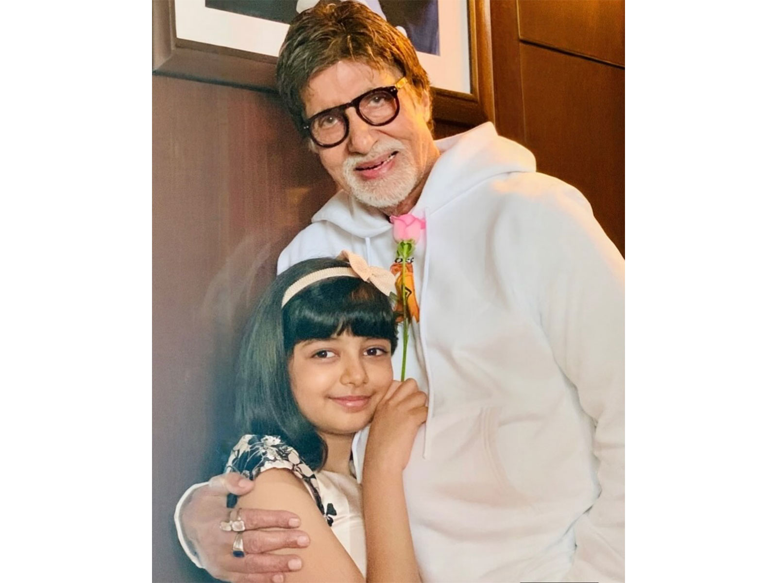 Amitabh Bachchan sends love to Aaradhya (Photo/Instagram@aishwaryaraibachchan_arb)