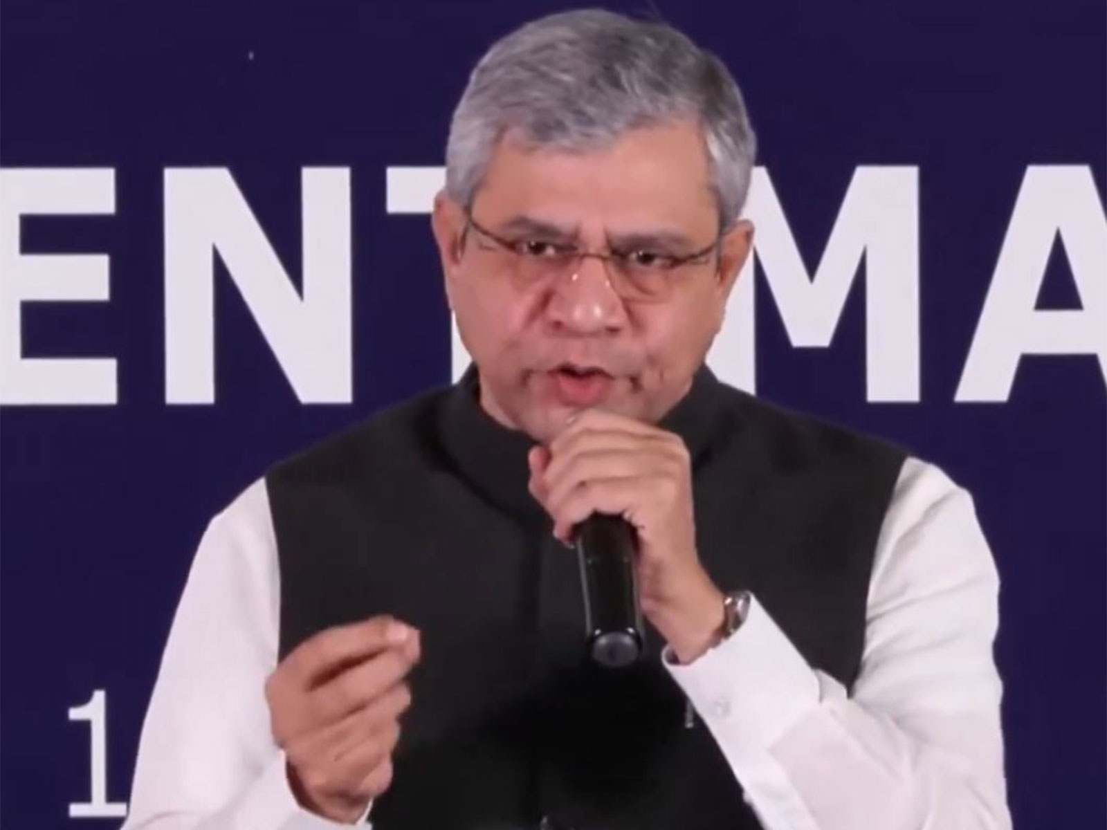 Union Minister Ashwini Vaishnaw (Photo/MeitY) Union Minister Ashwini Vaishnaw (Photo/MeitY)