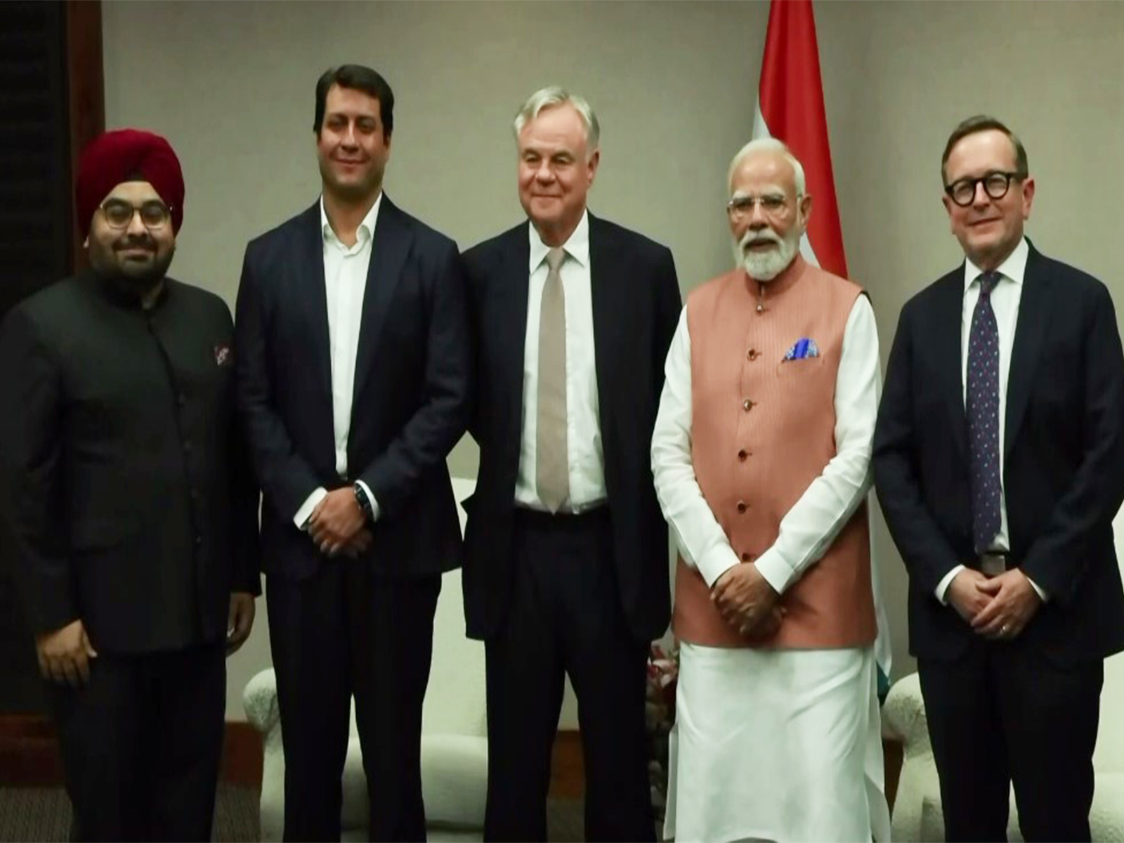 Prime Minister Narendra Modi along with Naspers company officials (Photo: ANI)