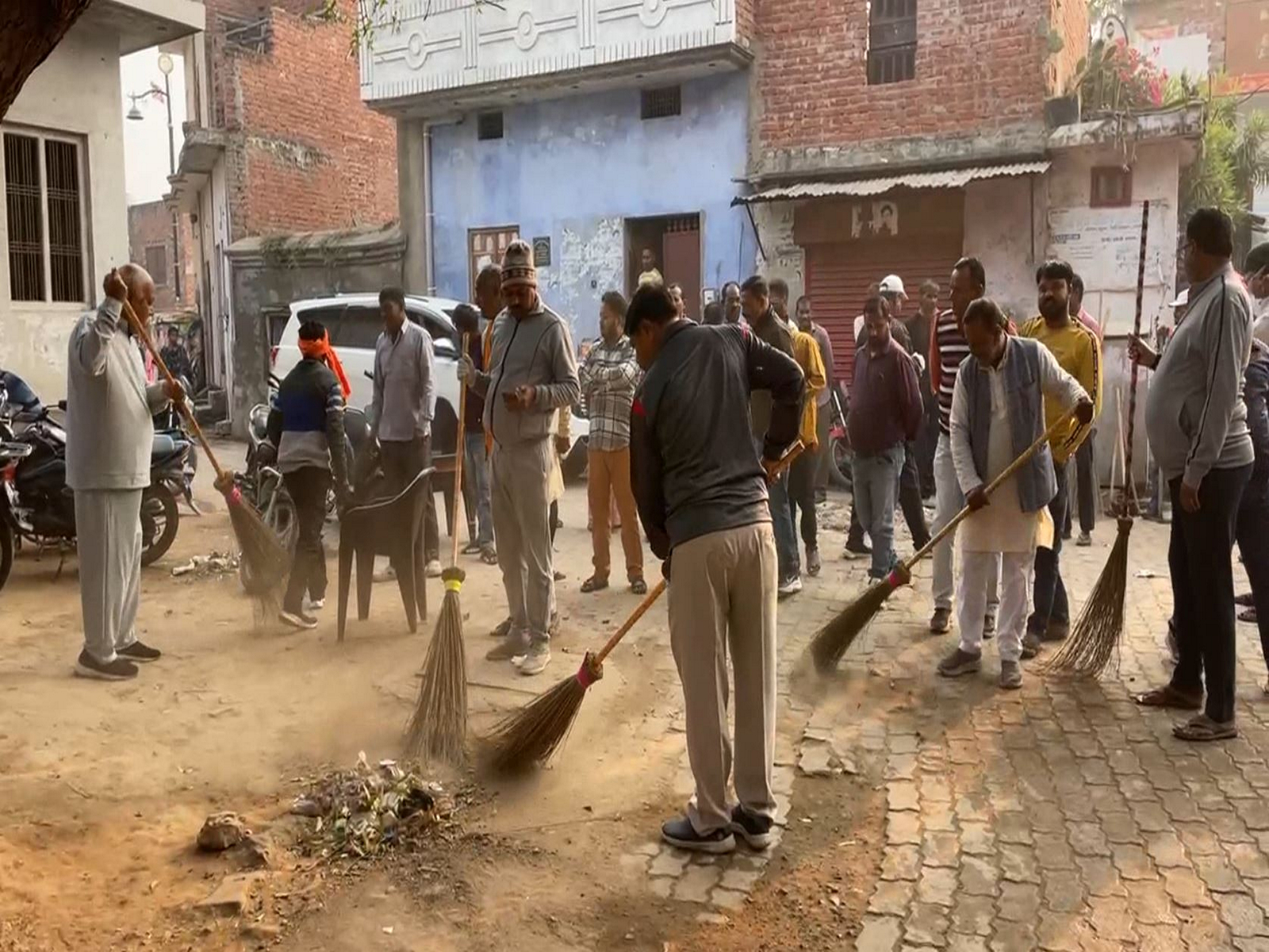 Cleanliness drive launched in Ayodhya (Photo/ANI)