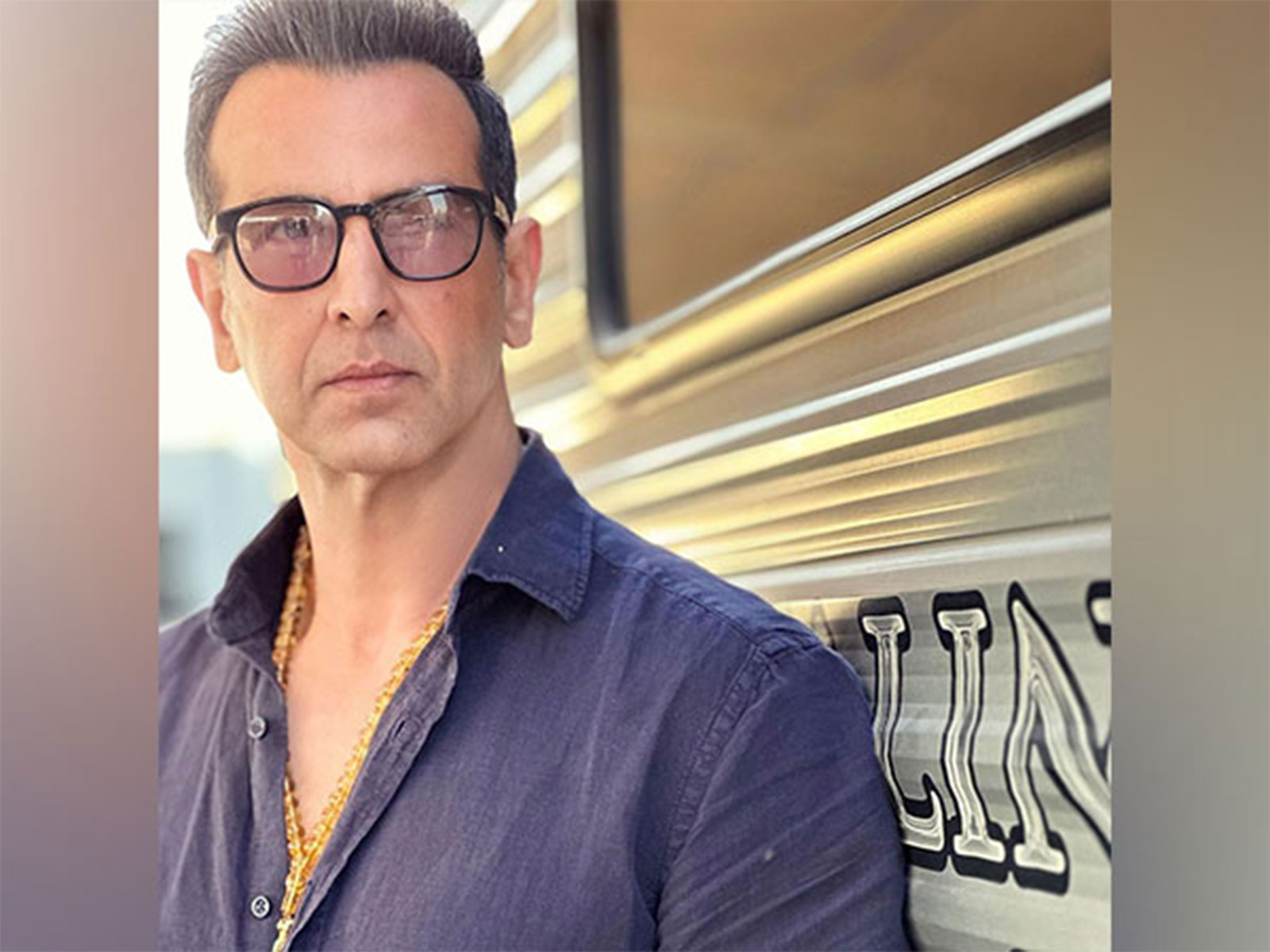Actor Ronit Roy (Image source: Ronit's Instagram) Actor Ronit Roy (Image source: Ronit's Instagram)