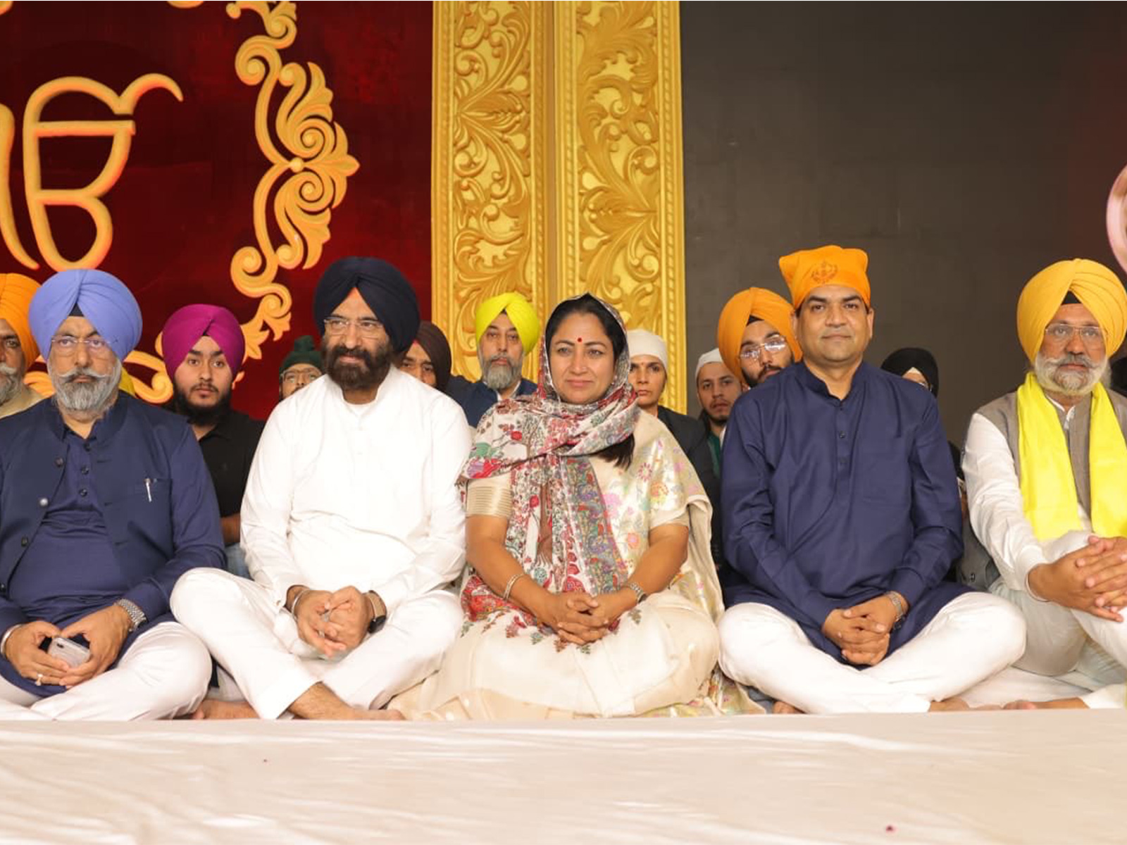CM Rekha Gupta along with Manjinder Singh Sirsa and Kapil Mishra attends 350th martyrdom day of Guru Tegh Bahadur Sahib in Delhi (Photo/X@gupta_rekha) CM Rekha Gupta along with Manjinder Singh Sirsa and Kapil Mishra attends 350th martyrdom day of Guru Tegh Bahadur Sahib in Delhi (Photo/X@gupta_rekha)