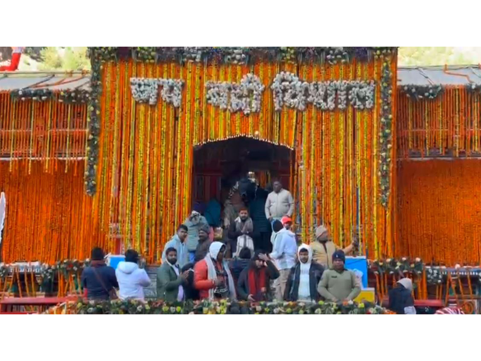 Badrinath Dham portals to close for winter today (Photo/ANI)