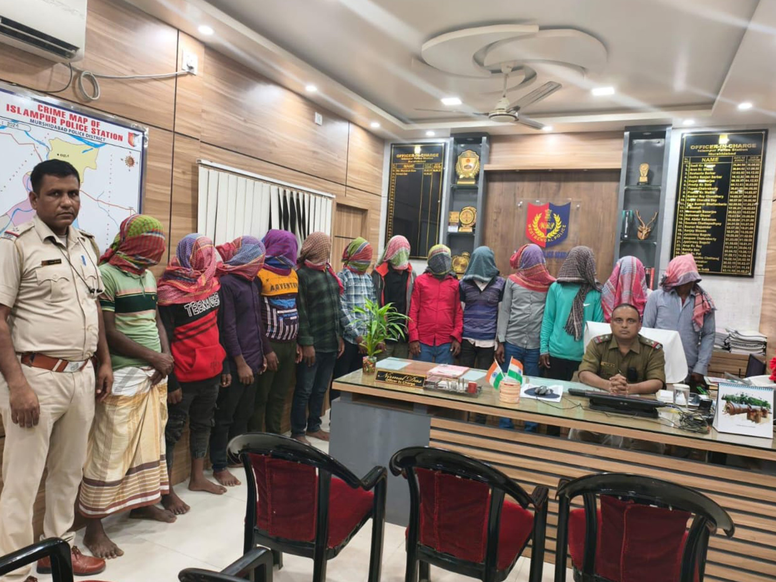 Islampur police team apprehends 13 persons from Char Gopalpur village (Photo/ANI) Islampur police team apprehends 13 persons from Char Gopalpur village (Photo/ANI)