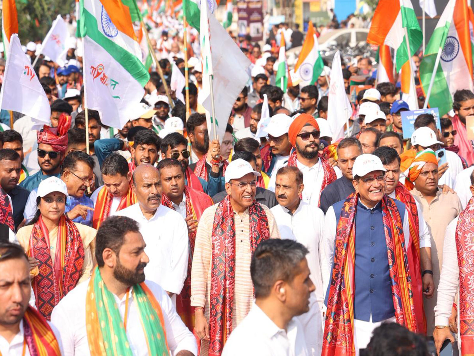 The Sardar@150 National Unity March, organised by MY Bharat under the Ministry of Youth Affairs & Sports, advanced into its fourth day today (Photo/@mansukhmandviya) The Sardar@150 National Unity March, organised by MY Bharat under the Ministry of Youth Affairs & Sports, advanced into its fourth day today (Photo/@mansukhmandviya)