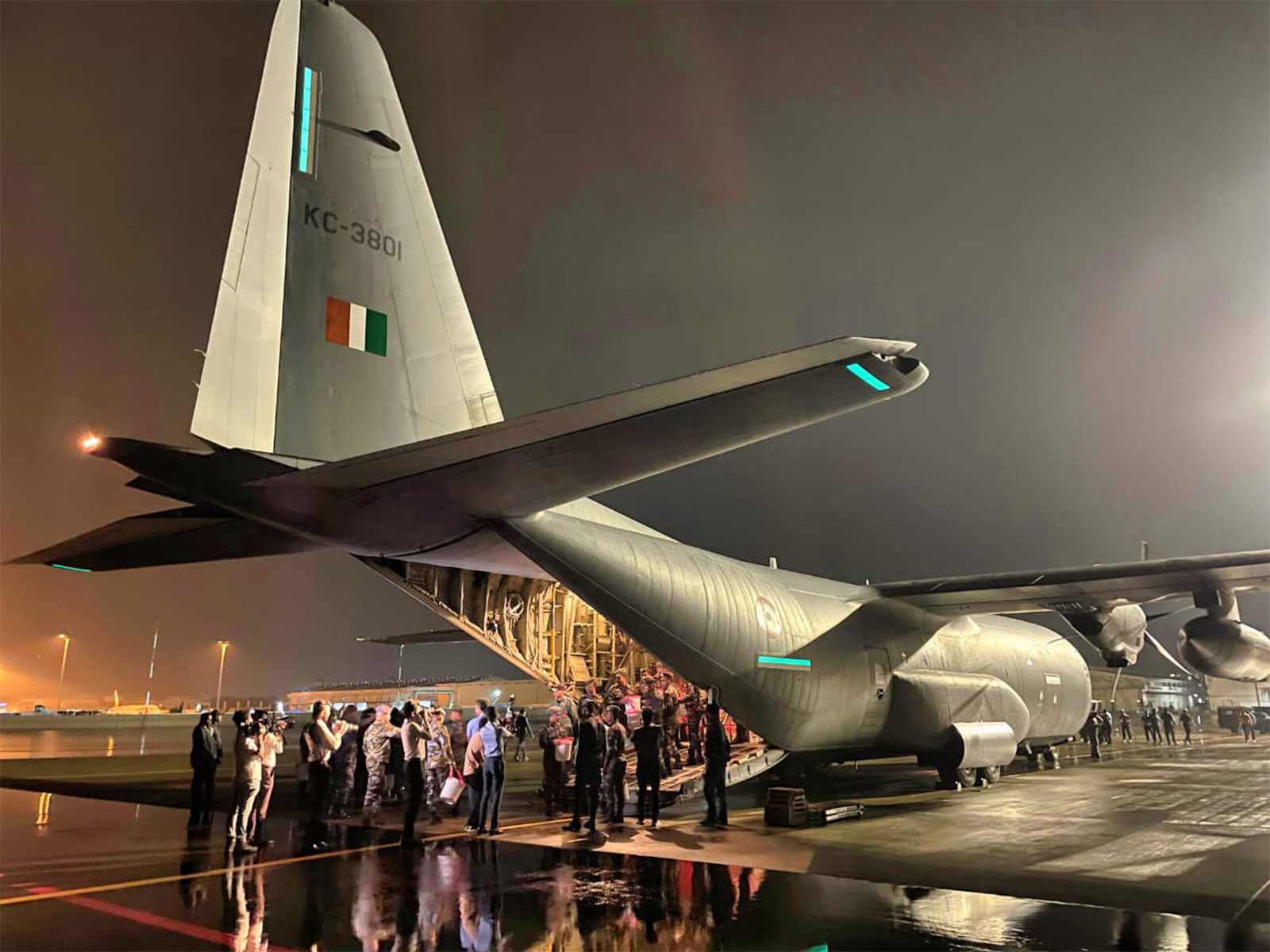 Indian Aid for Sri Lanka as a part of Operation Sagar Bandhu (Photo/ X@IAF_MCC) Indian Aid for Sri Lanka as a part of Operation Sagar Bandhu (Photo/ X@IAF_MCC)