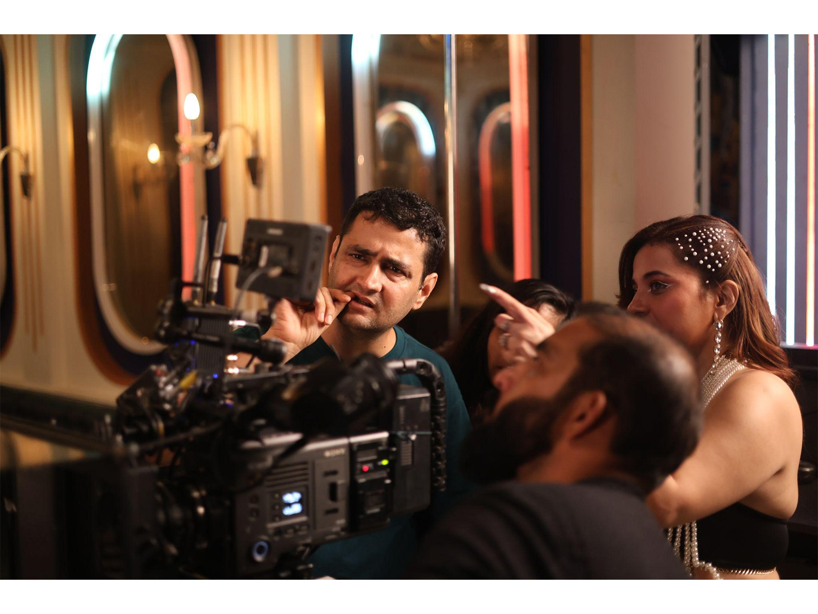 DS Creations Music Announces New Romantic Beat Track “Eyeliner” Featuring Vani Vashishthh