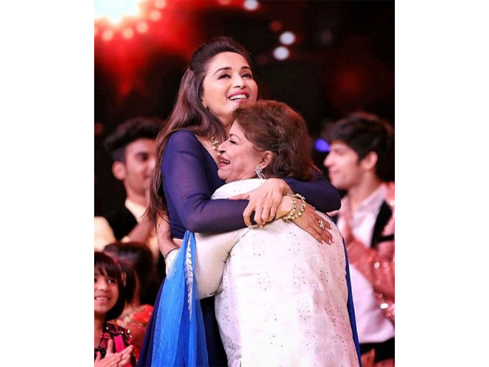Madhuri Dixit remembers legendary choreographer Saroj Khan (Image source: Madhuri’s Instagram)