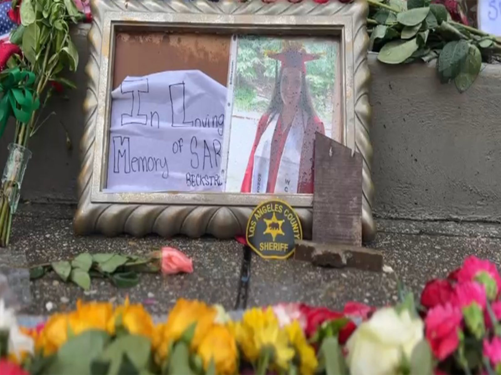 Makeshift memorial for slain National Guard member, Sarah Bereckstrom (Photo/ANI) Makeshift memorial for slain National Guard member, Sarah Bereckstrom (Photo/ANI)