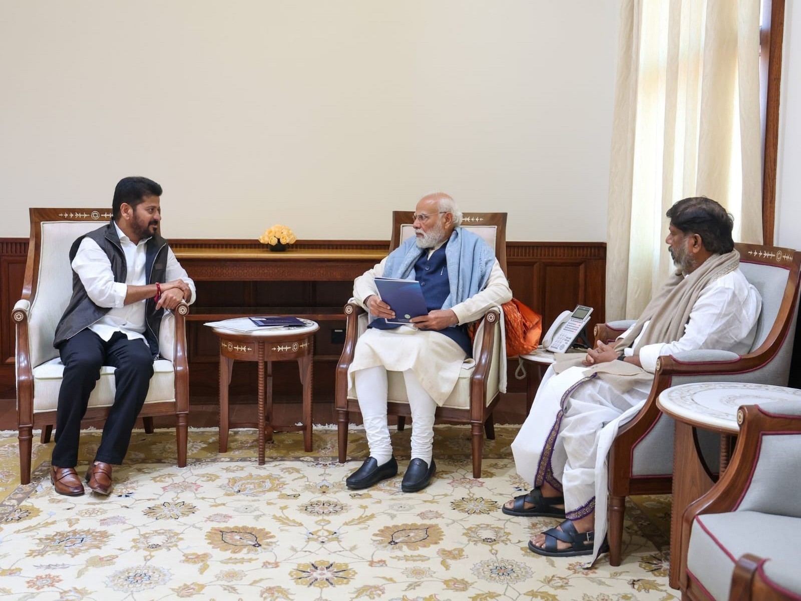 Telangana CM A Revanth Reddy, Deputy CM Bhatti Vikramarka meet PM Narendra Modi (Photo/ANI) Telangana CM A Revanth Reddy, Deputy CM Bhatti Vikramarka meet PM Narendra Modi (Photo/ANI)