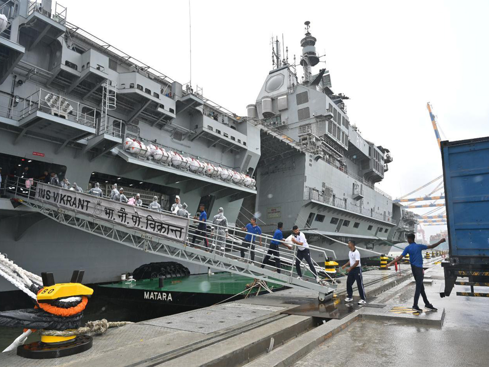 INS Vikrant delivering relief provisions to Sri Lanka (Photo/ X@indiannavy) INS Vikrant delivering relief provisions to Sri Lanka (Photo/ X@indiannavy)
