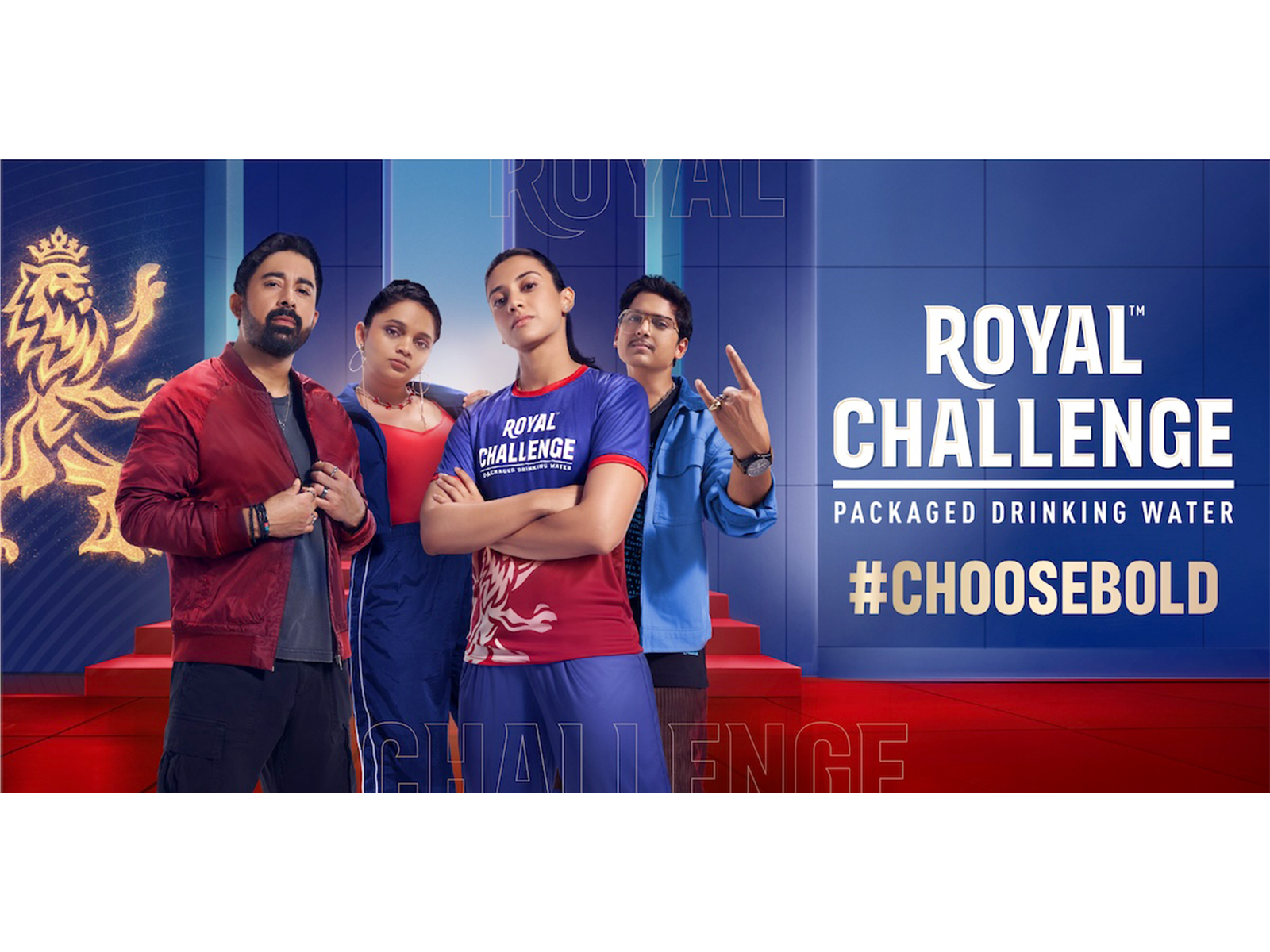 (L-R): Rannvijay, Srusthi, Smriti, Naman pose for Royal Challenge Packaged Drinking Water redefining the Choose Bold philosophy with the new Main Nahi Toh Kaun Be campaign