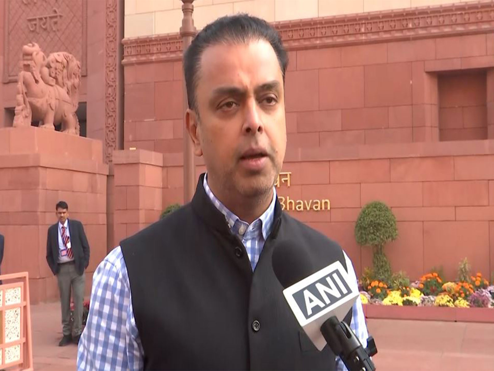 Shiv Sena MP Milind Deora (Photo/ANI) Shiv Sena MP Milind Deora (Photo/ANI)