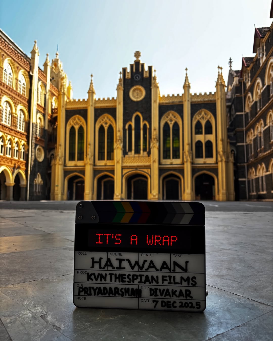 “It’s a wrap”: Priyadarshan concludes shooting of Saif Ali Khan, Akshay Kumar starrer ‘Haiwaan’