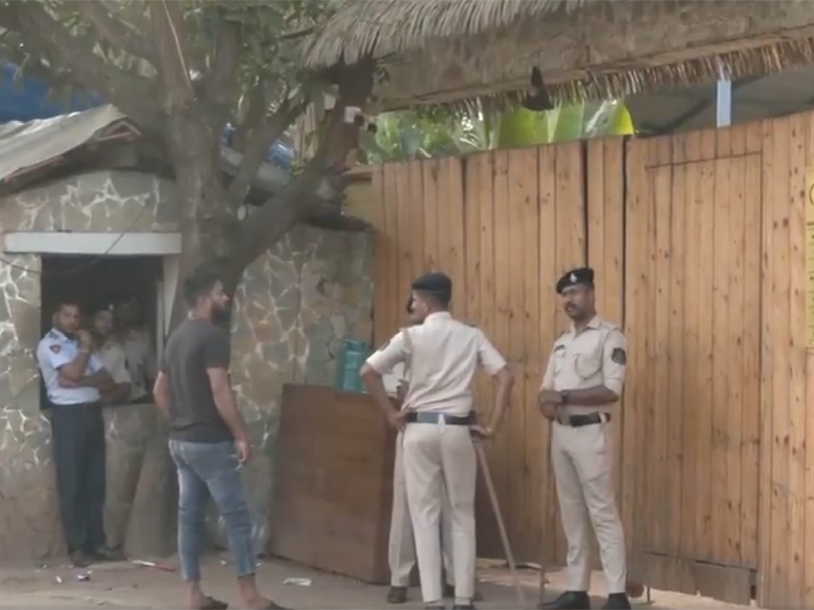 Visuals from outside the restaurant. (Photo/ANI) Visuals from outside the restaurant. (Photo/ANI)