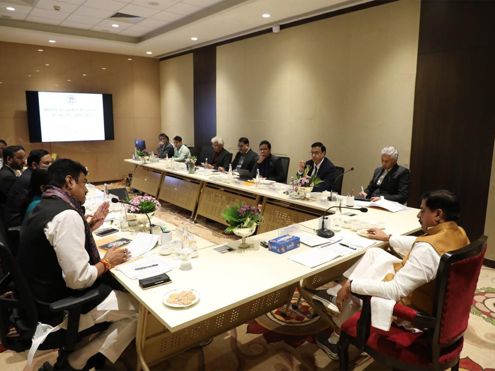 MP CM Mohan Yadav holding review meeting of Food, Civil Supplies and Consumer Protection Department (Photo/CMO)