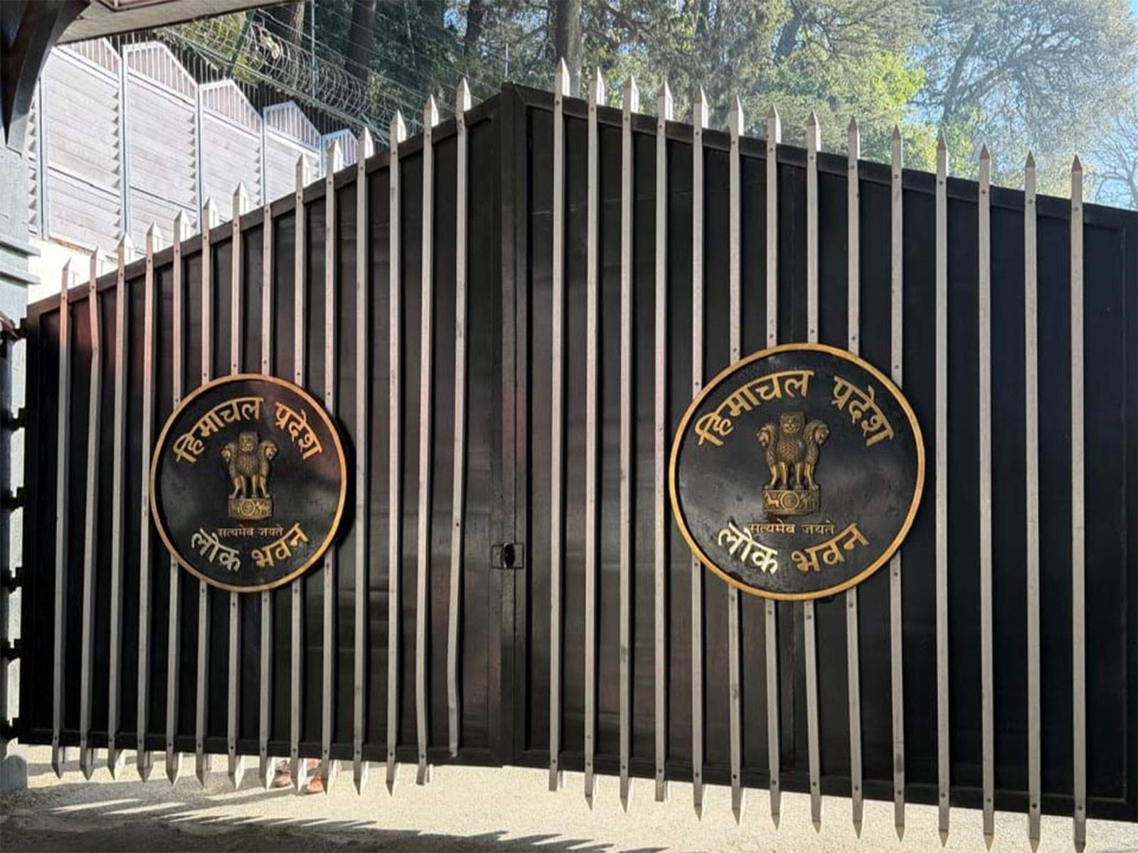 Raj Bhavan renamed as Lok Bhavan in Himachal (Photo/Raj Bhavan) Raj Bhavan renamed as Lok Bhavan in Himachal (Photo/Raj Bhavan)