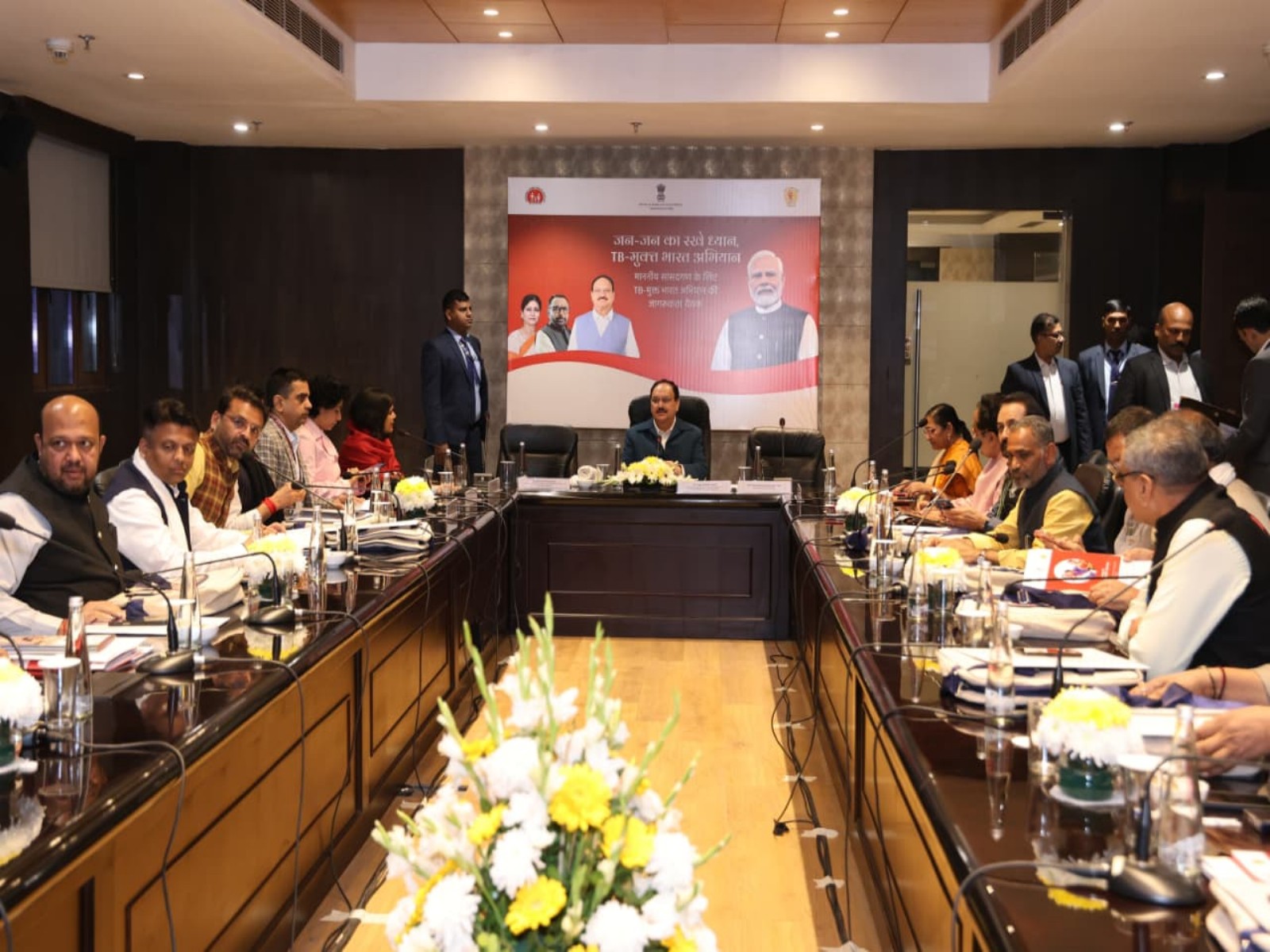 Union Health Minister JP Nadda holds meeting (Photo/PIB)