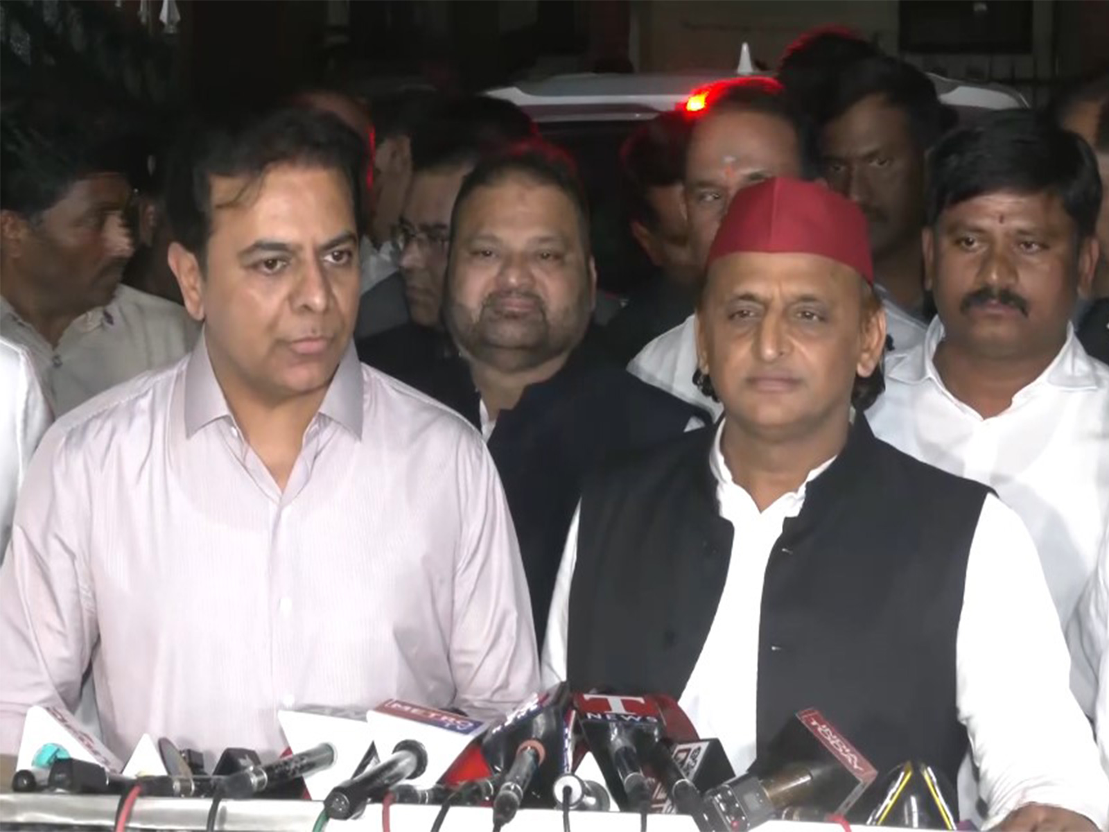 Telangana BRS working President K.T. Rama Rao with SP chief Akhilesh Yadav in Hyderabad. (Photo/ANI) Telangana BRS working President K.T. Rama Rao with SP chief Akhilesh Yadav in Hyderabad. (Photo/ANI)