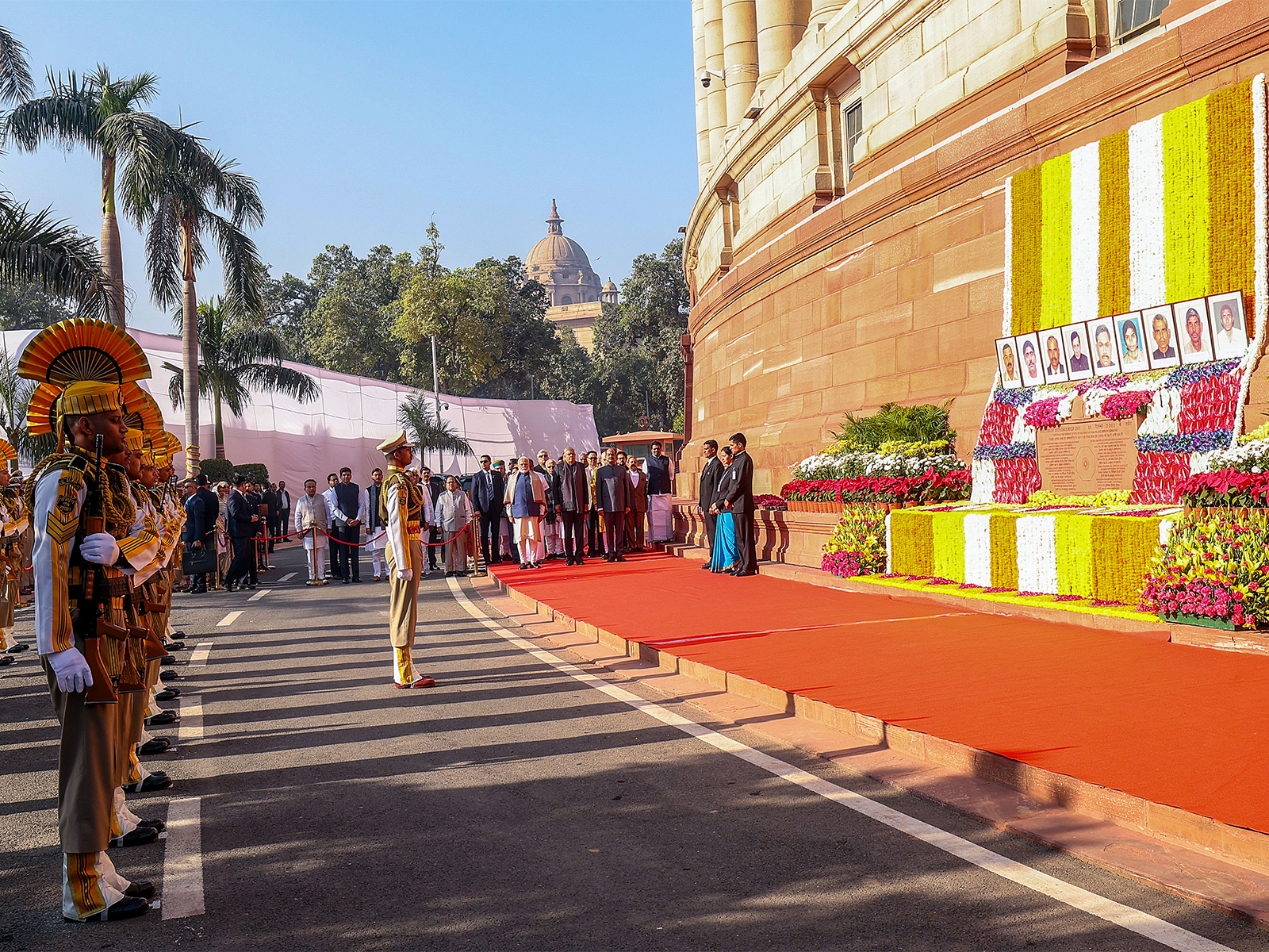 Tributes paid to the bravehearts of the 2001 Parliament attack (Photo/ANI)