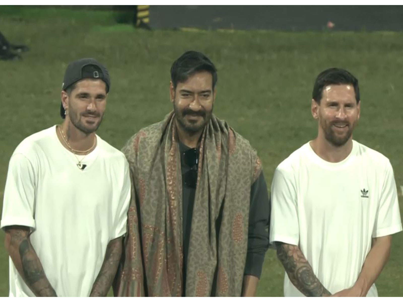 Rodrigo de Paul, Ajay Devgn and Lionel Messi (Photo/ANI) Rodrigo de Paul, Ajay Devgn and Lionel Messi (Photo/ANI)