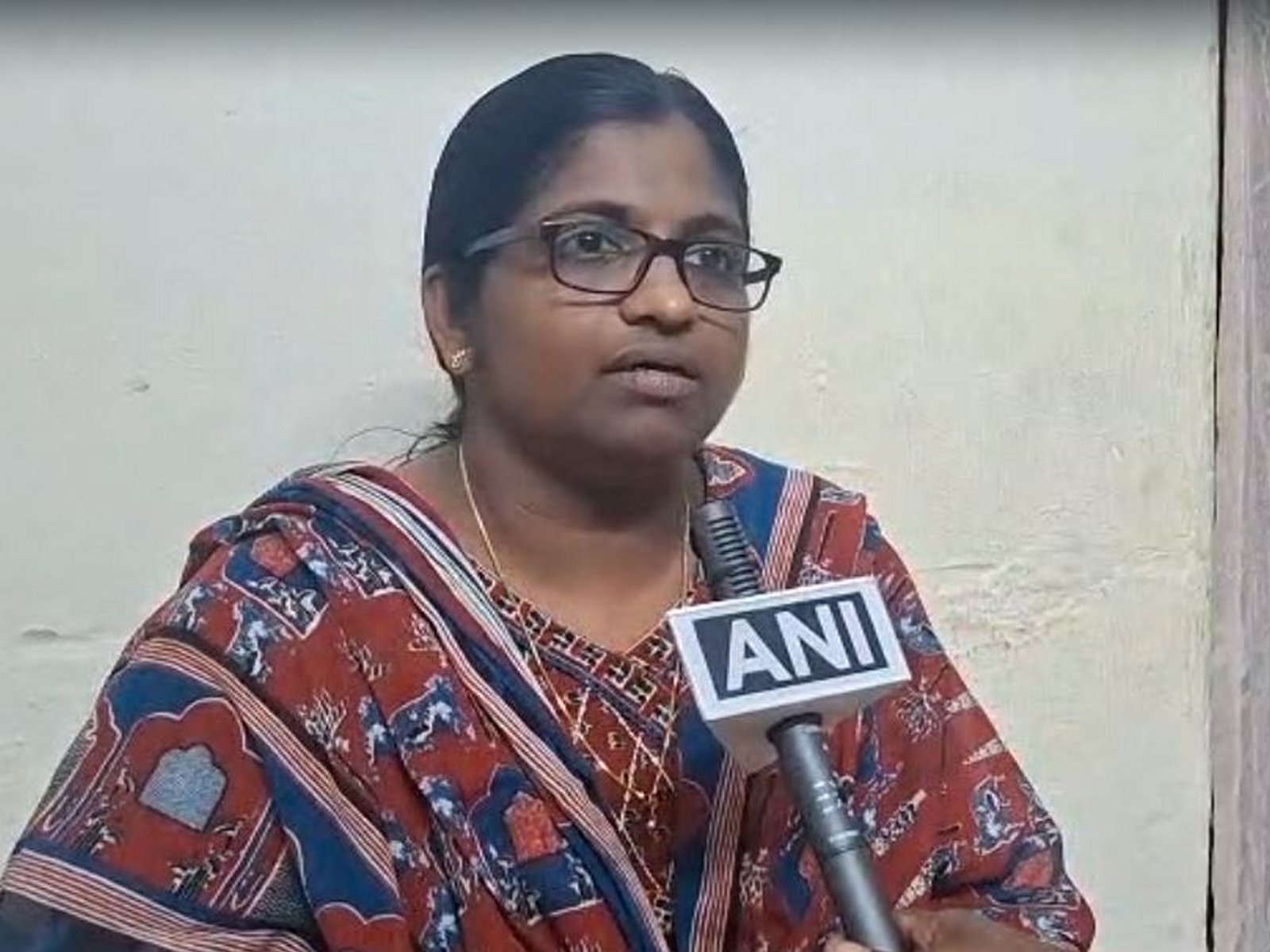 Lekshmi R Shekhar, one of the passengers on KSRTC Bus (Photo/ANI) Lekshmi R Shekhar, one of the passengers on KSRTC Bus (Photo/ANI)