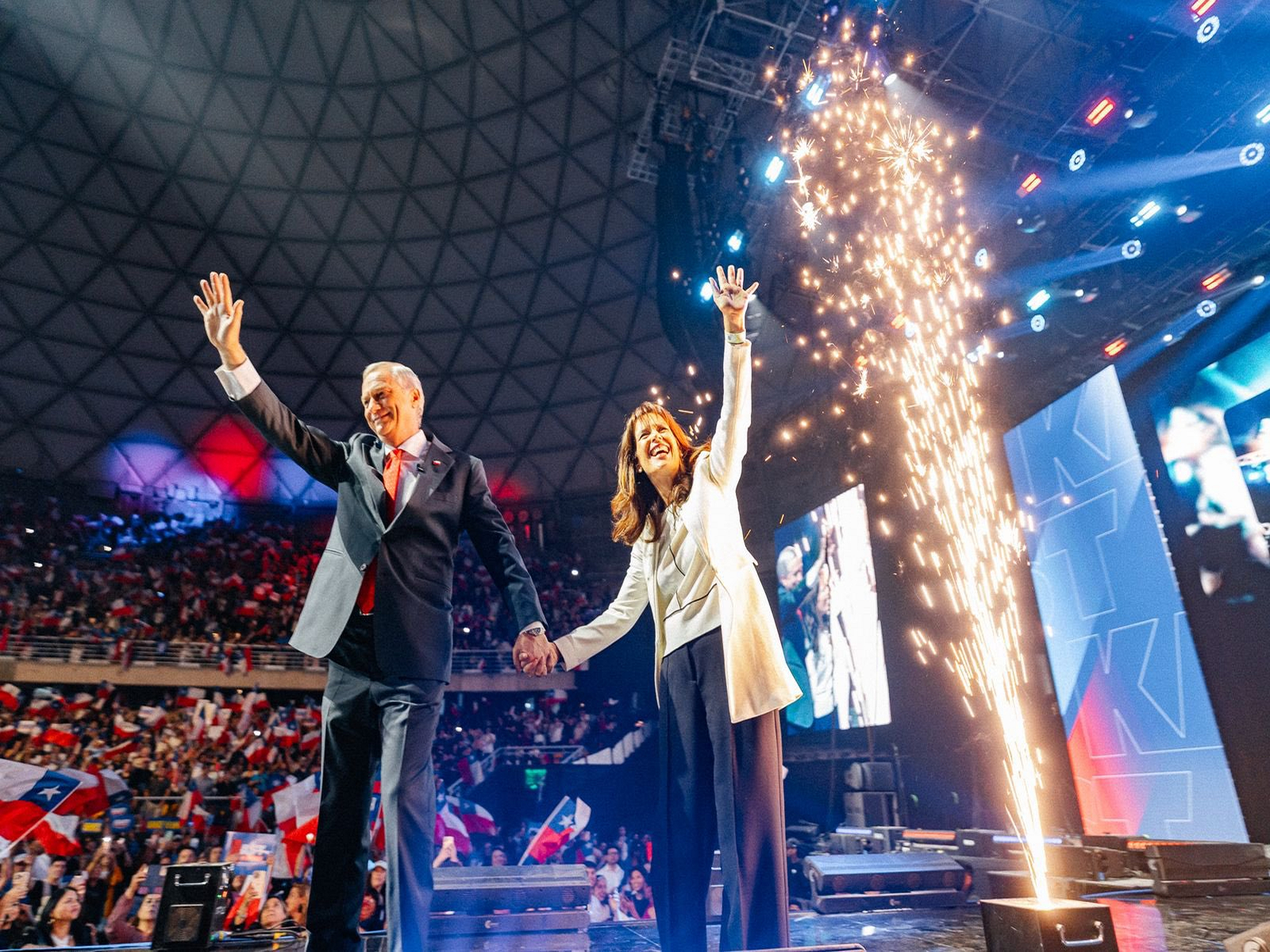 Chile's President-elect Jose Antonio Kast with his wife. (Photo/X@joseantoniokast) Chile's President-elect Jose Antonio Kast with his wife. (Photo/X@joseantoniokast)