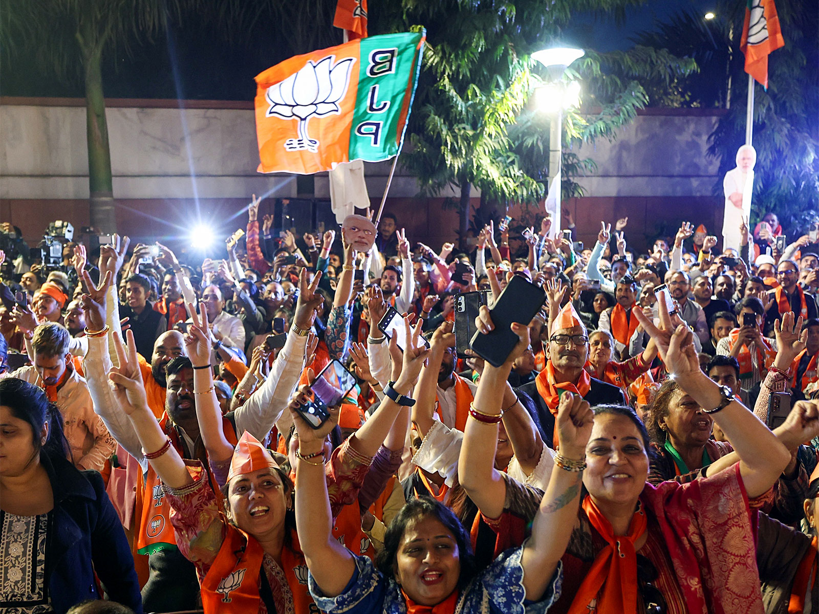 BJP workers celebrate after Bihar victory (File Photo/ANI)