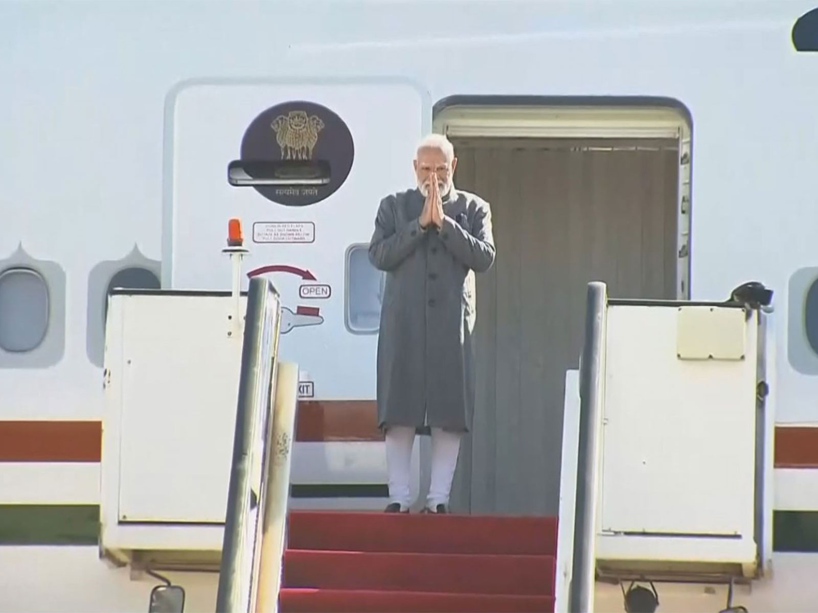 Prime Minister Narendra Modi arrives in Amman, Jordan (Photo/ANI) Prime Minister Narendra Modi arrives in Amman, Jordan (Photo/ANI)
