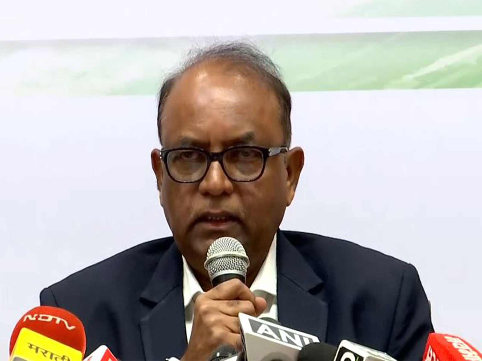 Maharashtra State Election Commissioner Dinesh Waghmare (Photo/ANI) Maharashtra State Election Commissioner Dinesh Waghmare (Photo/ANI)