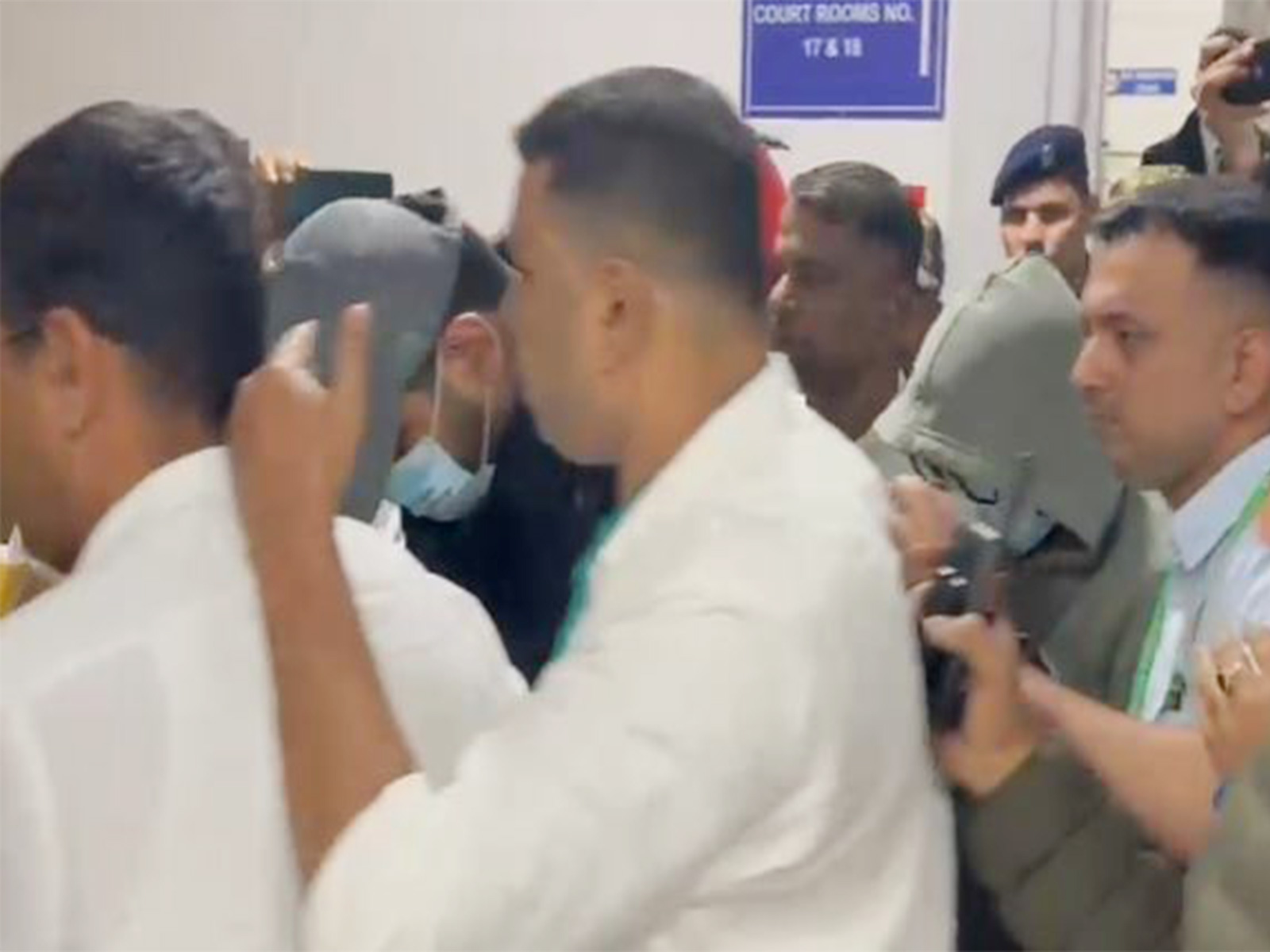 Visuals of Luthra brothers at Patiala House Court (Photo/ANI) 