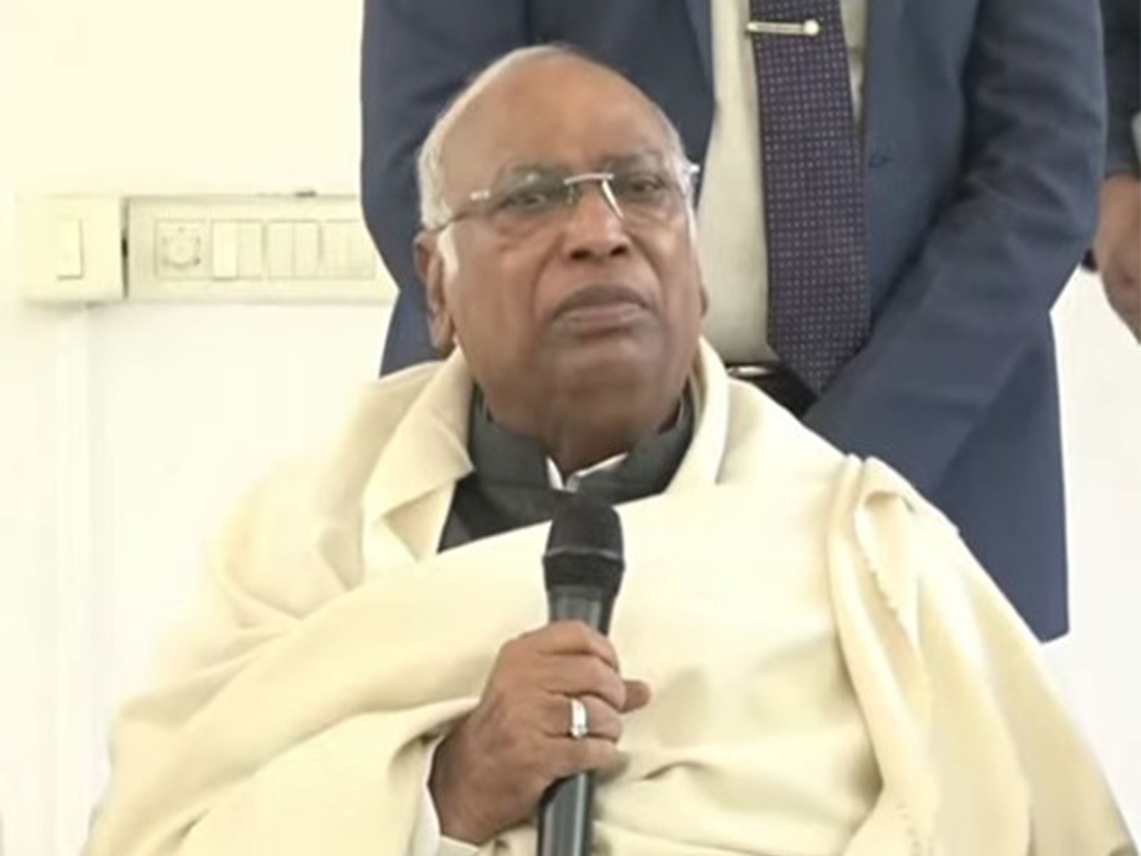 Congress President Mallikarjun Kharge addressing the media on National Herald Case. (Photo/ANI) Congress President Mallikarjun Kharge addressing the media on National Herald Case. (Photo/ANI)
