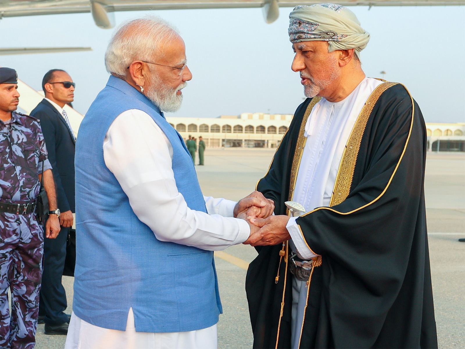 PM Modi received by Oman’s Deputy Prime Minister Sayyid Shihab bin Tariq Al Said in Muscat (Photo: X/@narendramodi)