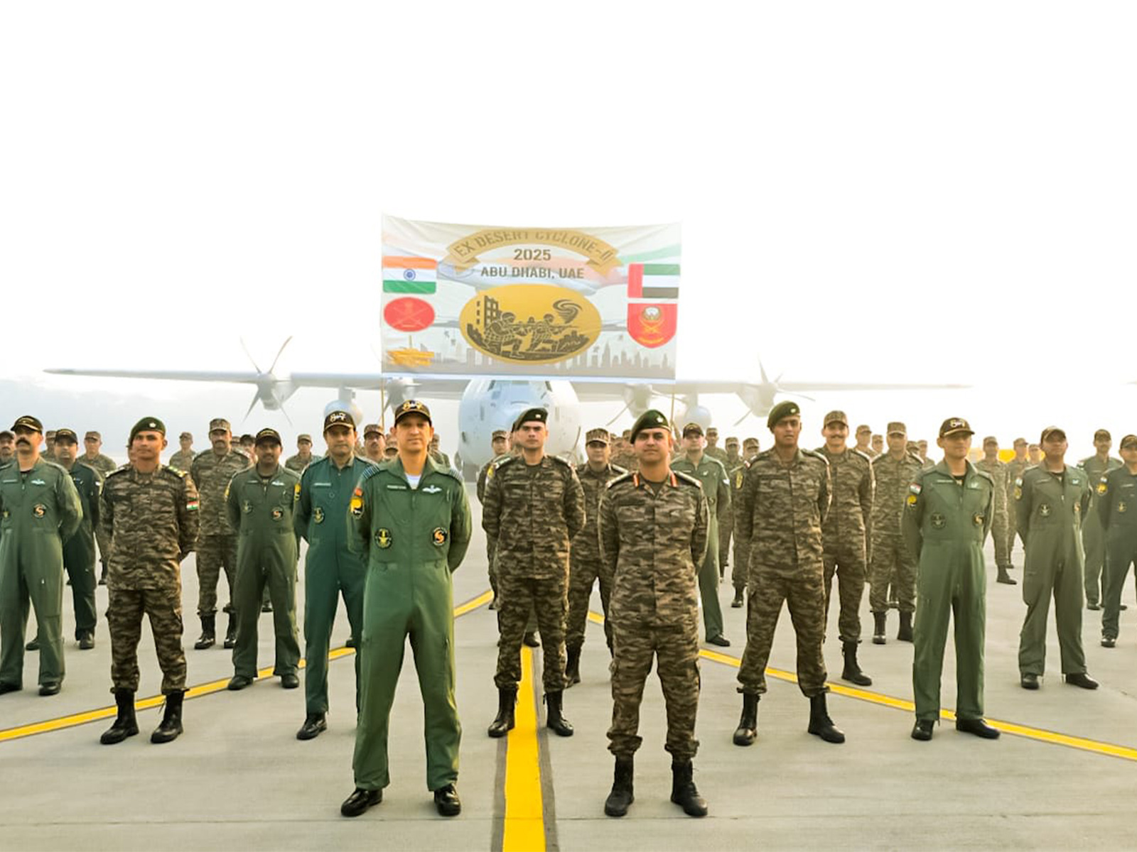 Indian and UAE Army personnel pose together ahead of the joint military exercise DESERT CYCLONE-II in Abu Dhabi (Photo/PIB) Indian and UAE Army personnel pose together ahead of the joint military exercise DESERT CYCLONE-II in Abu Dhabi (Photo/PIB)