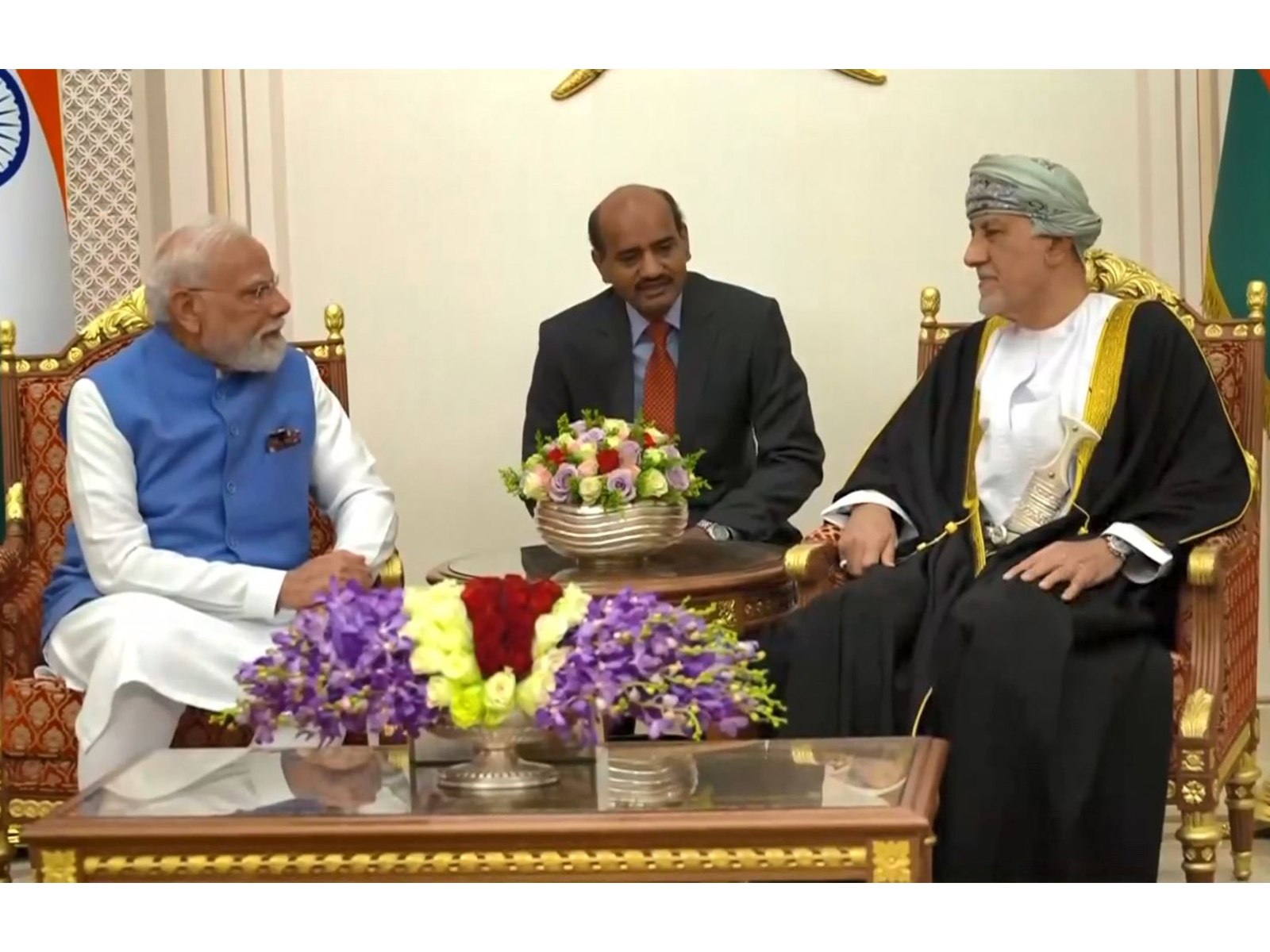 Prime Minister Narendra Modi meets Oman’s Deputy PM for Defence Affairs Sayyid Shihab bin Tarik Al Said in Muscat (Photo/ANI)