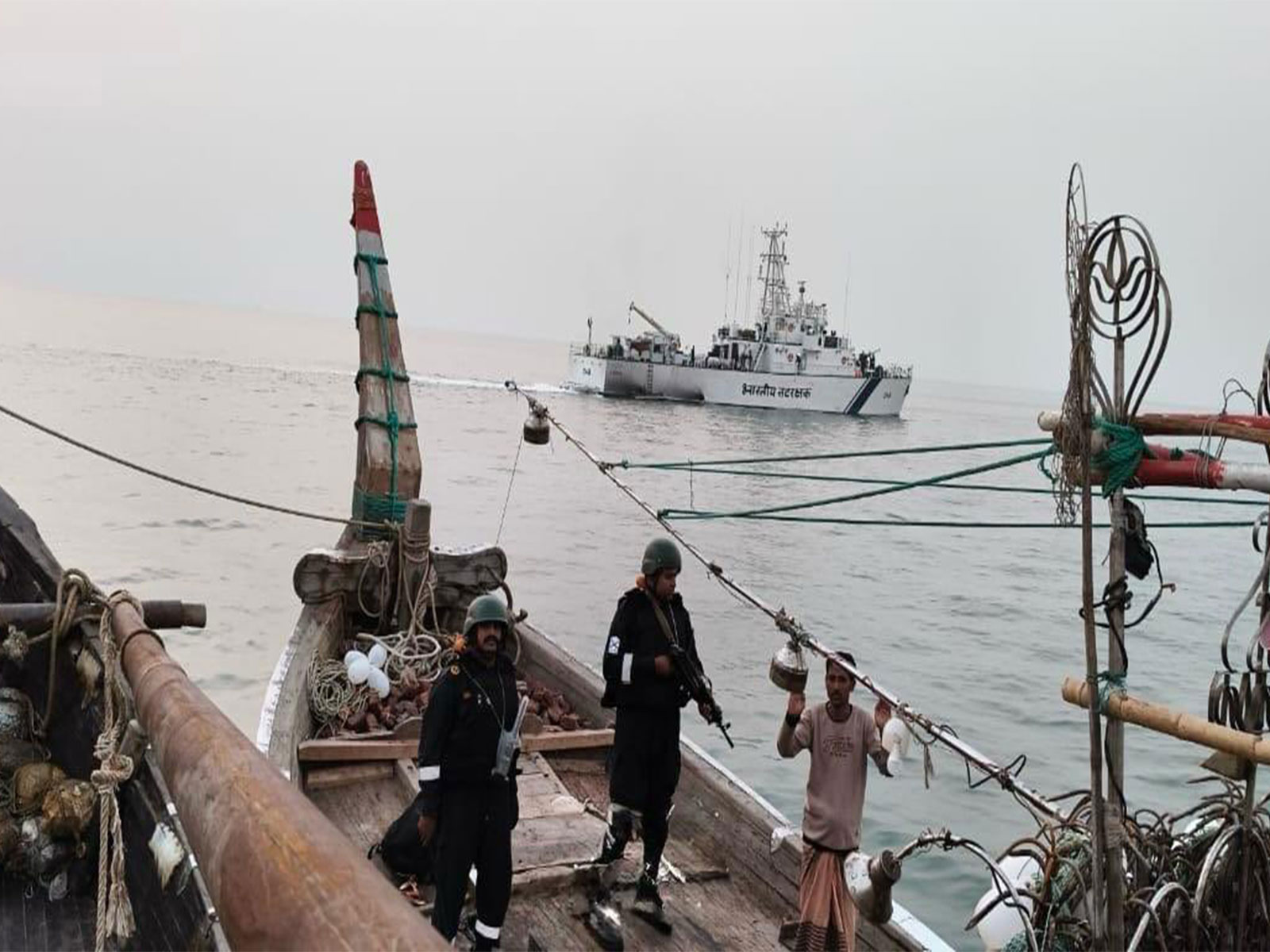 Coast Guard apprehends Bangladesh boat (Photo/ICG PRO)