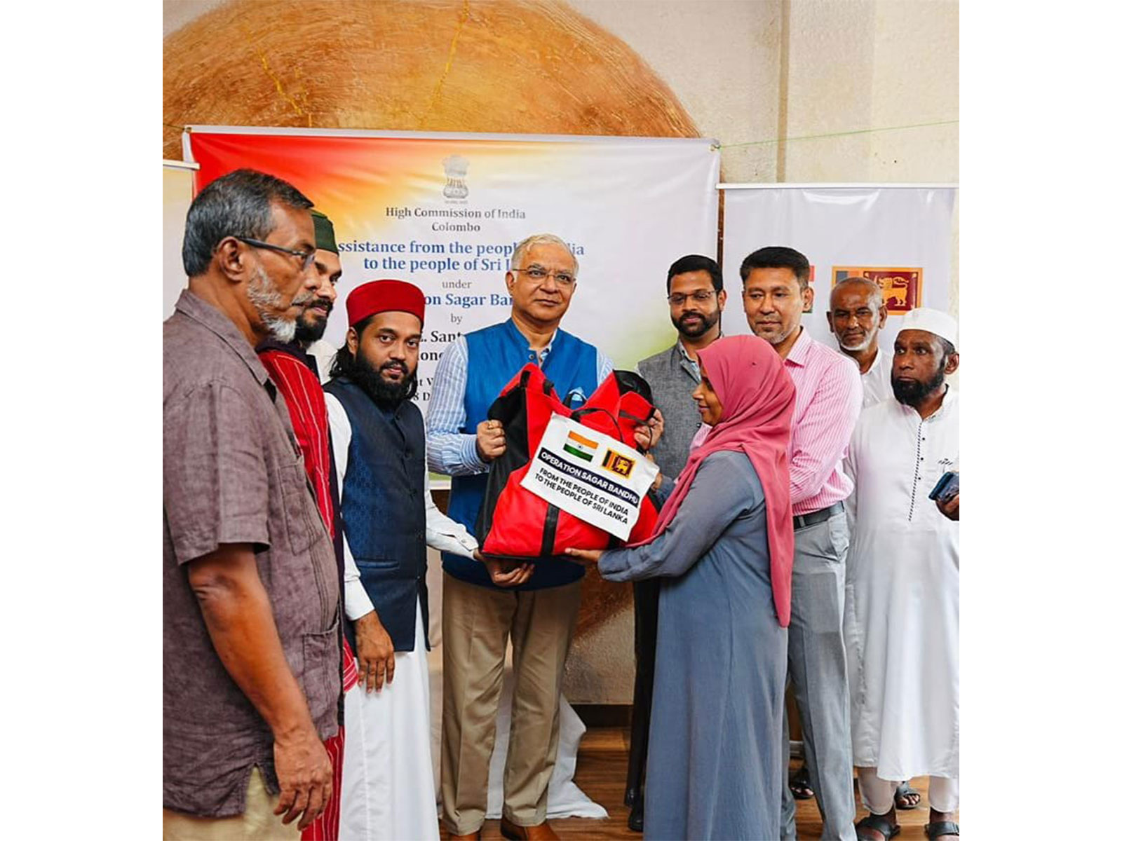 High Commissioner of India to Sri Lanka, Santosh Jha distributes assistance kits (Photo: X@IndiainSL) High Commissioner of India to Sri Lanka, Santosh Jha distributes assistance kits (Photo: X@IndiainSL)