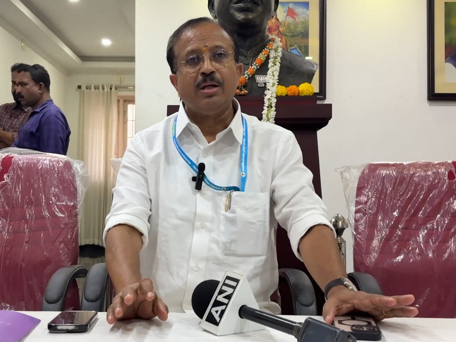 V Muraleedharan (Photo/ ANI)